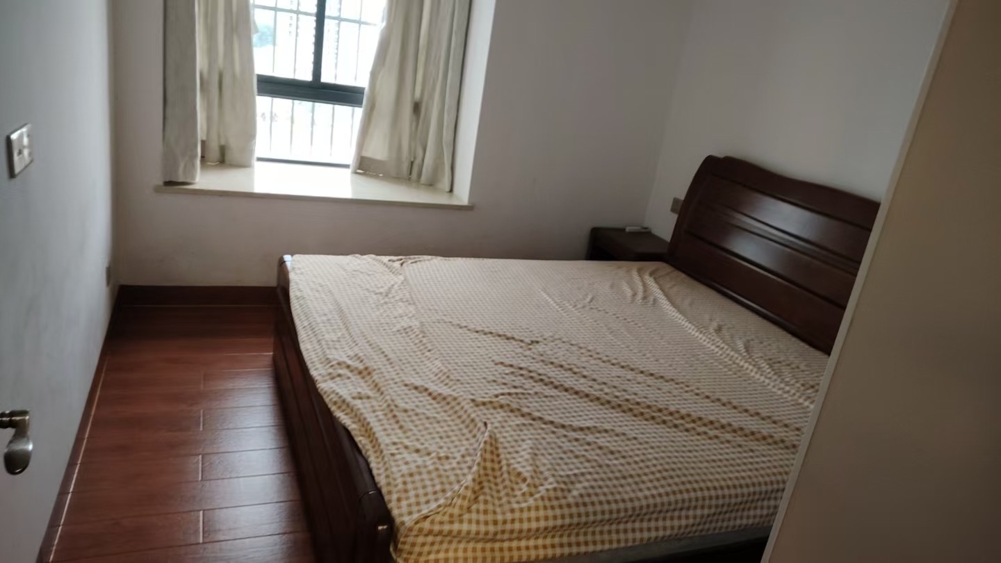 紫竹园  2室1厅1卫   2400.00元/月室内图