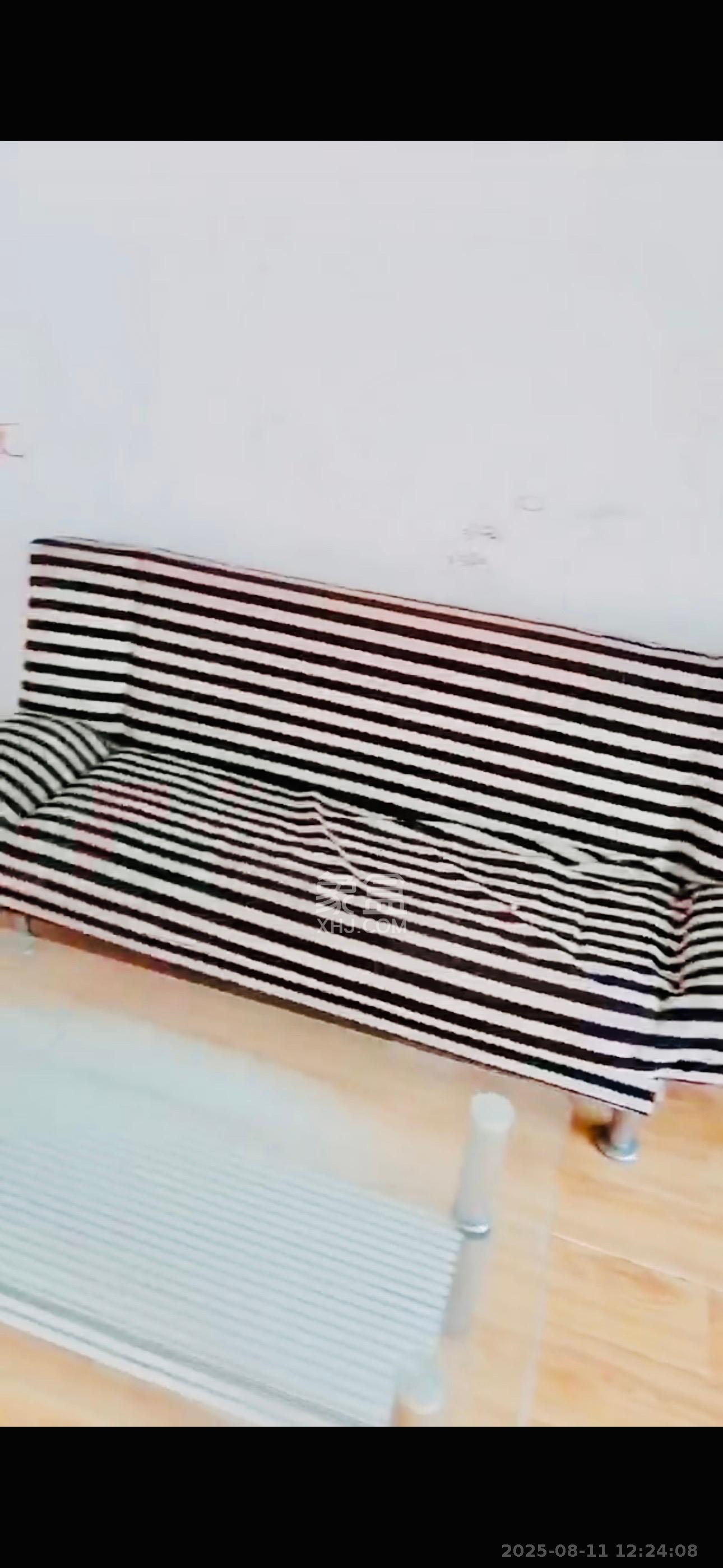 梅溪鑫苑名家  3室2厅1卫    1800.0元/月室内图