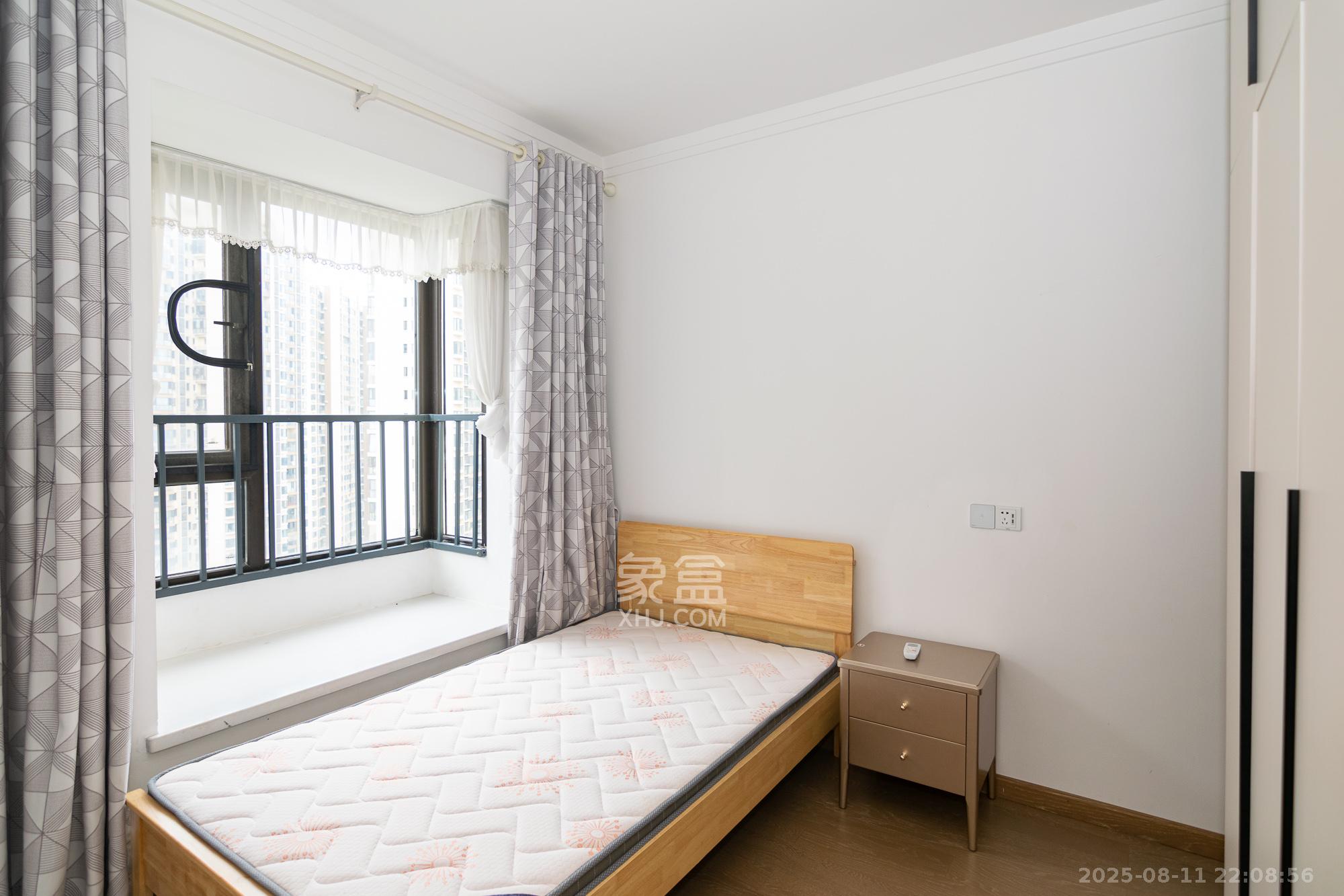 美的翰城 3室2厅2卫 73.8万 美的翰城 3室2厅2卫 73.8万卧室