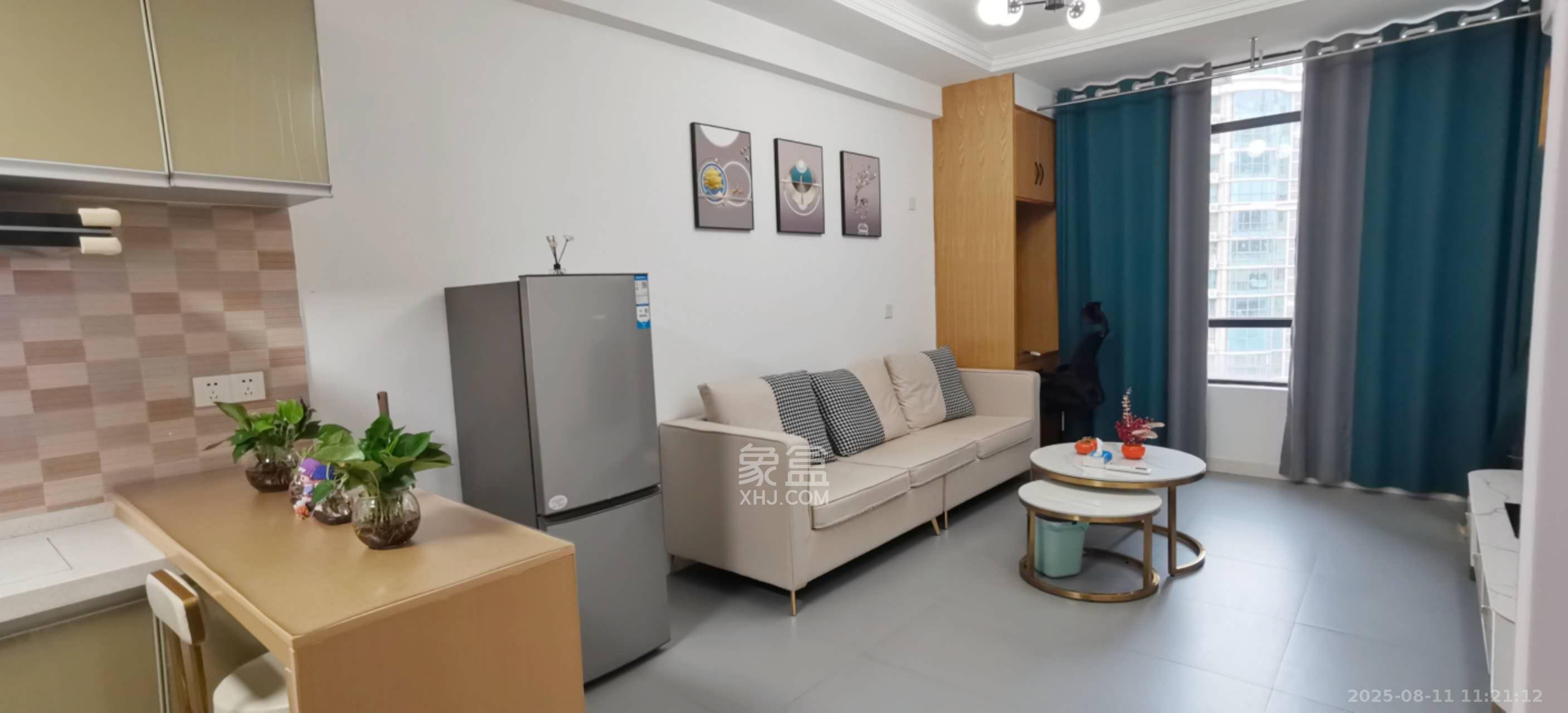 融圣国际  1室1厅1卫    2000.0元/月 融圣国际  1室1厅1卫    2000.0元/月室内图1