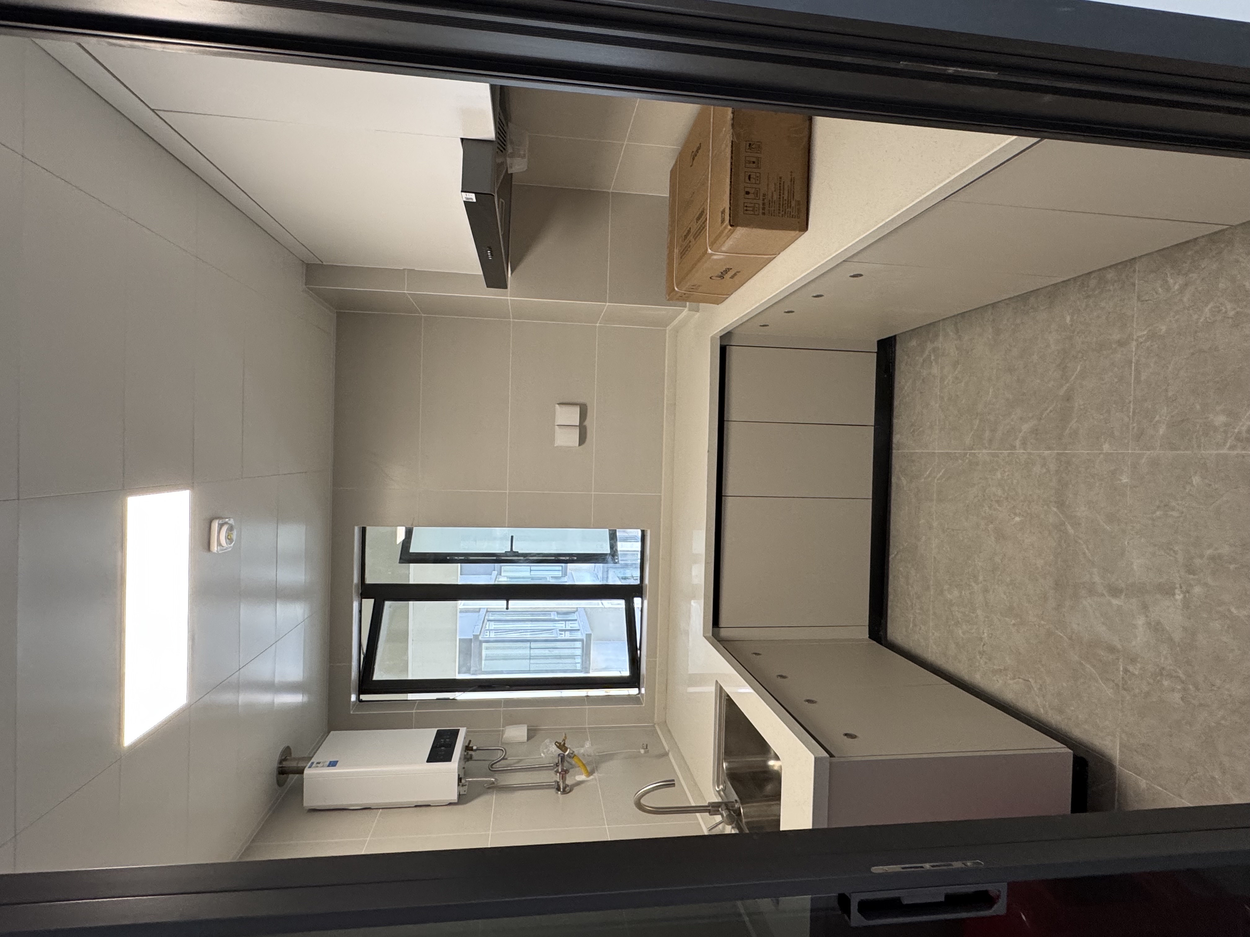 和风家园蓝天居 3室2厅2卫 2500.00元/月 和风家园蓝天居 3室2厅2卫 2500.00元/月室内图