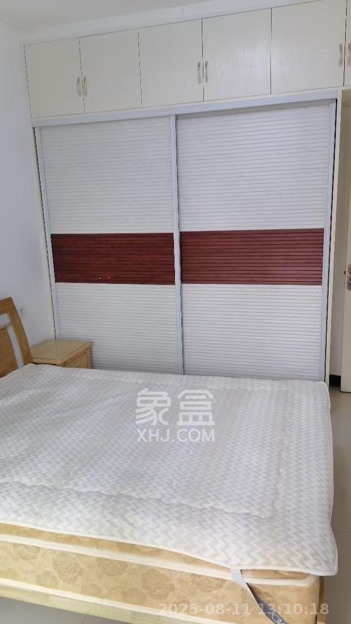 荣盛花语馨苑  2室1厅1卫   2200.00元/月室内图