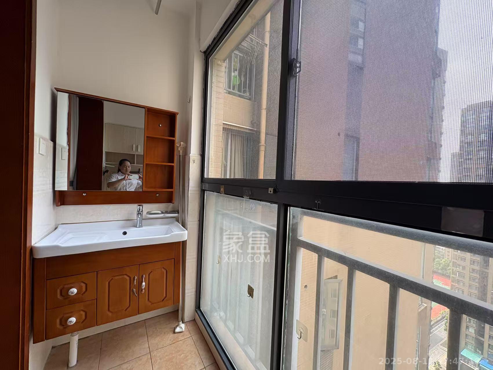 万博汇 4室2厅2卫 4800.0元/月 万博汇 4室2厅2卫 4800.0元/月室内图