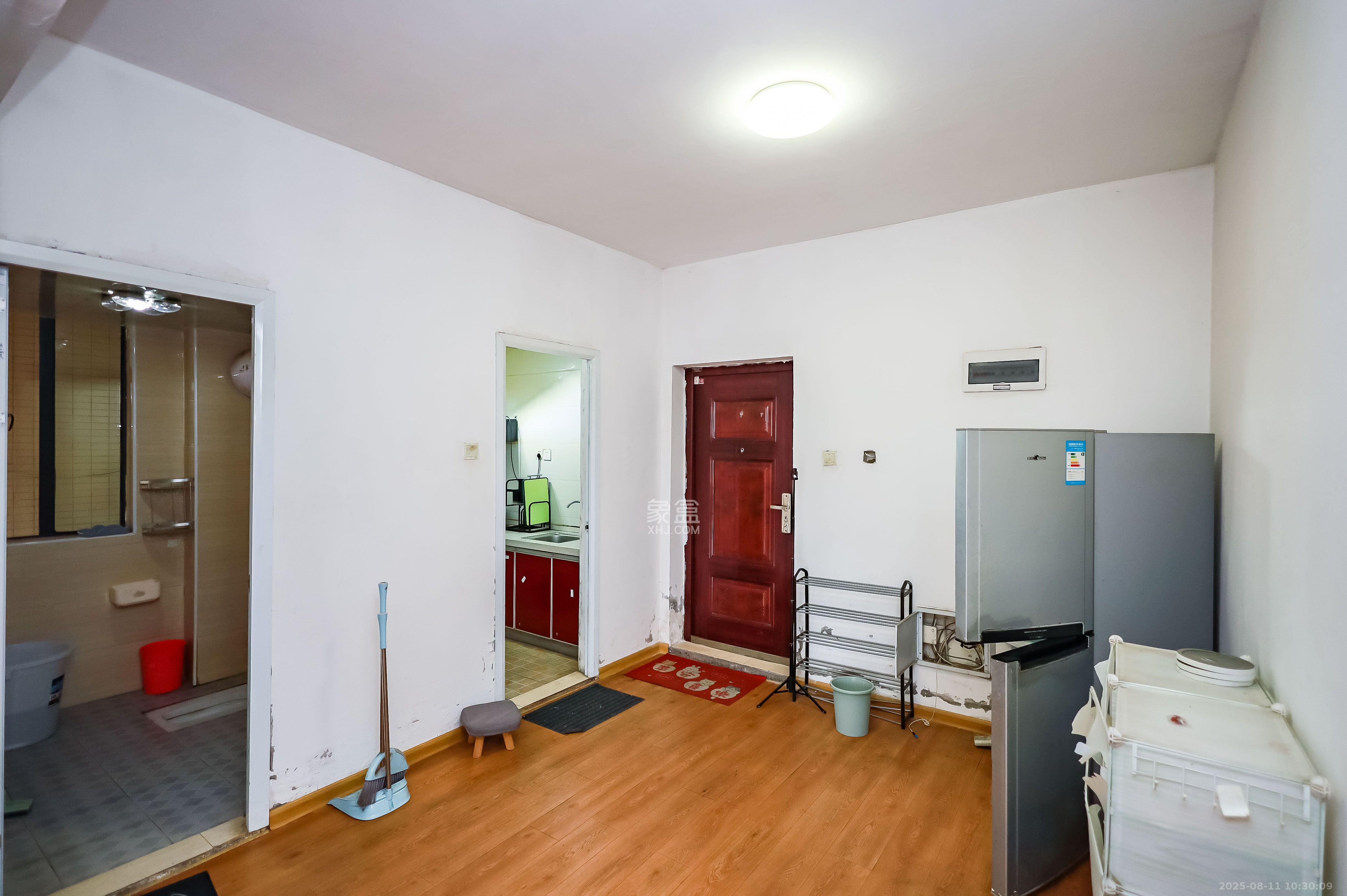 盛世耀凯 2室2厅1卫 1700.0元/月 盛世耀凯 2室2厅1卫 1700.0元/月室内图