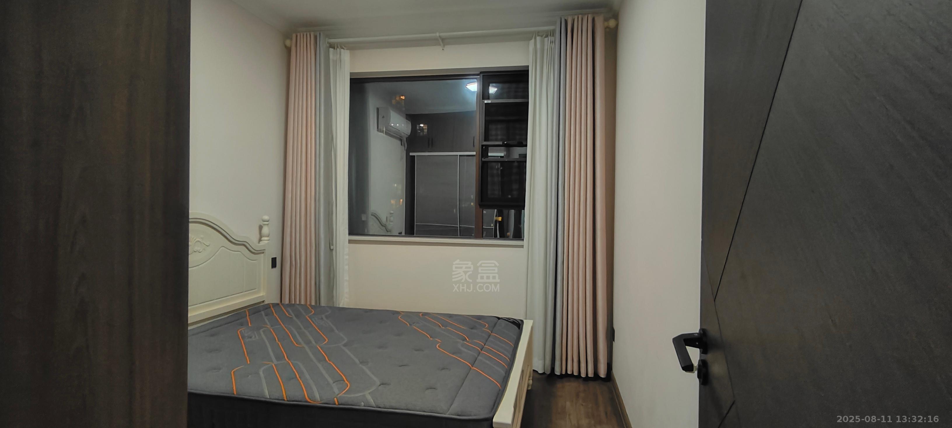 中欧昆仑首府 3室2厅1卫 2800.0元/月 中欧昆仑首府 3室2厅1卫 2800.0元/月室内图