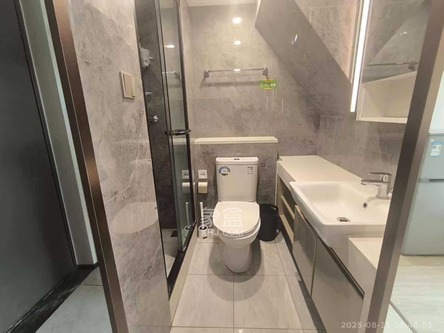 华远华时代 2室1厅1卫 3000.0元/月 华远华时代 2室1厅1卫 3000.0元/月室内图