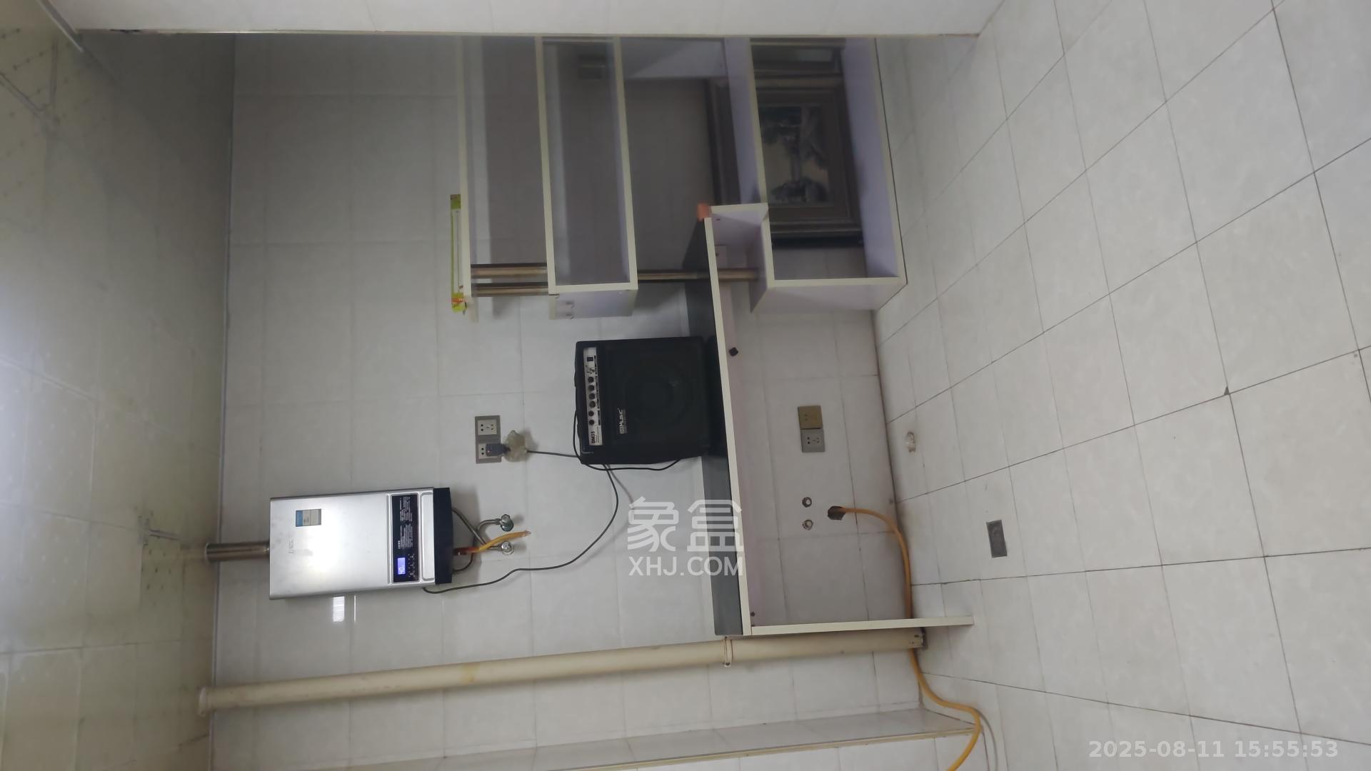 星邮公寓  6室2厅4卫    3800.0元/月室内图