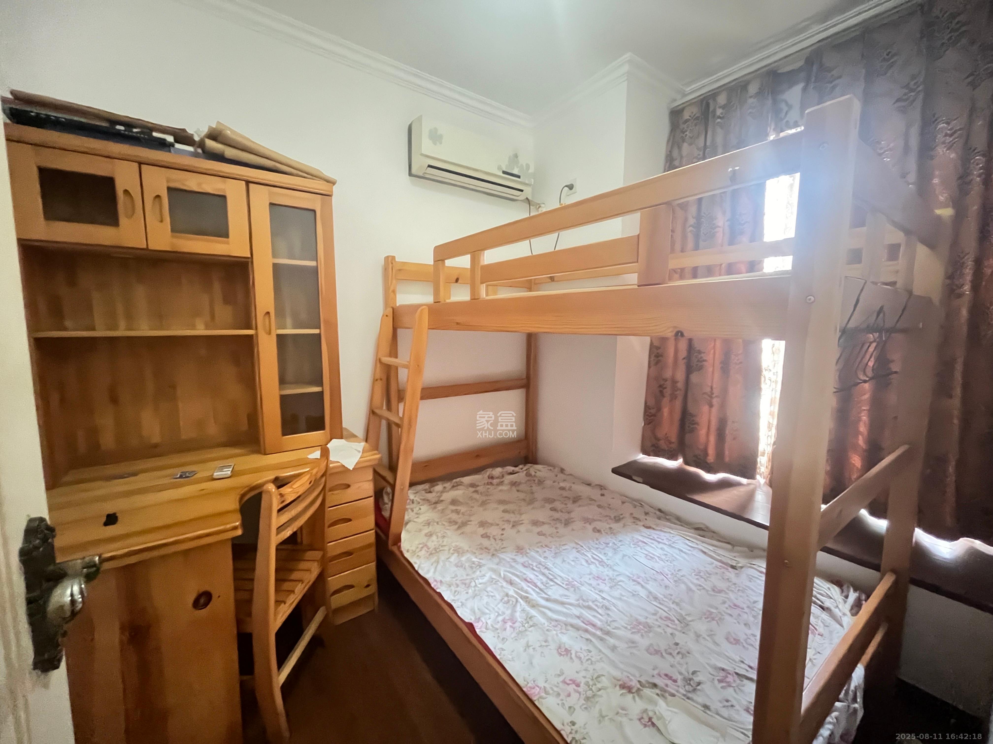 保利麓谷林语A区 4室2厅2卫 3200.0元/月 保利麓谷林语A区 4室2厅2卫 3200.0元/月室内图