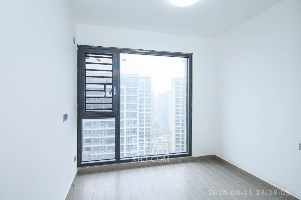 中海阅溪府 4室2厅2卫 5500.0元/月 中海阅溪府 4室2厅2卫 5500.0元/月室内图