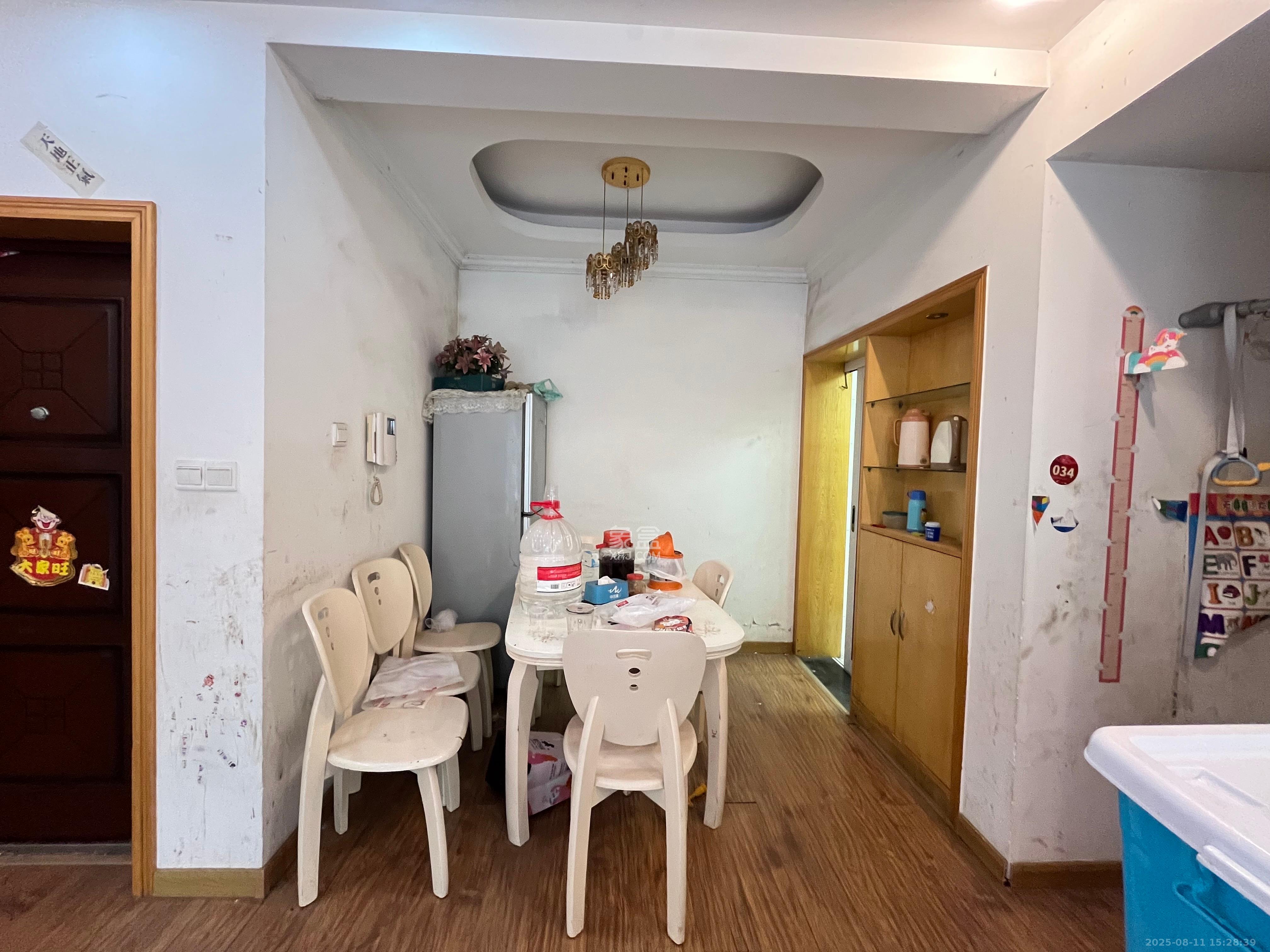 楚天世纪城东苑 3室2厅1卫 1500.0元/月 楚天世纪城东苑 3室2厅1卫 1500.0元/月室内图