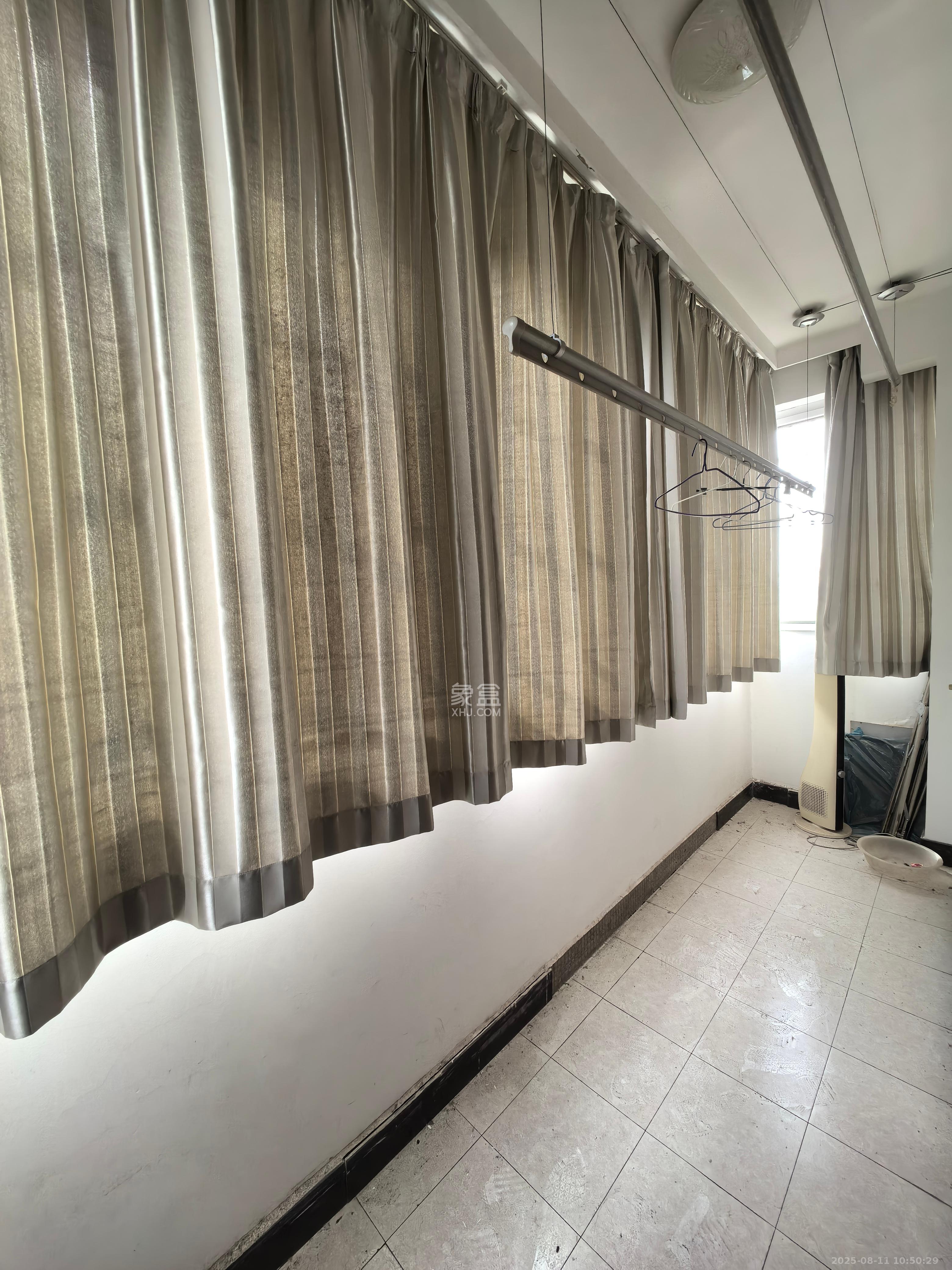 锦璨家园 3室2厅2卫 1800.0元/月 锦璨家园 3室2厅2卫 1800.0元/月室内图