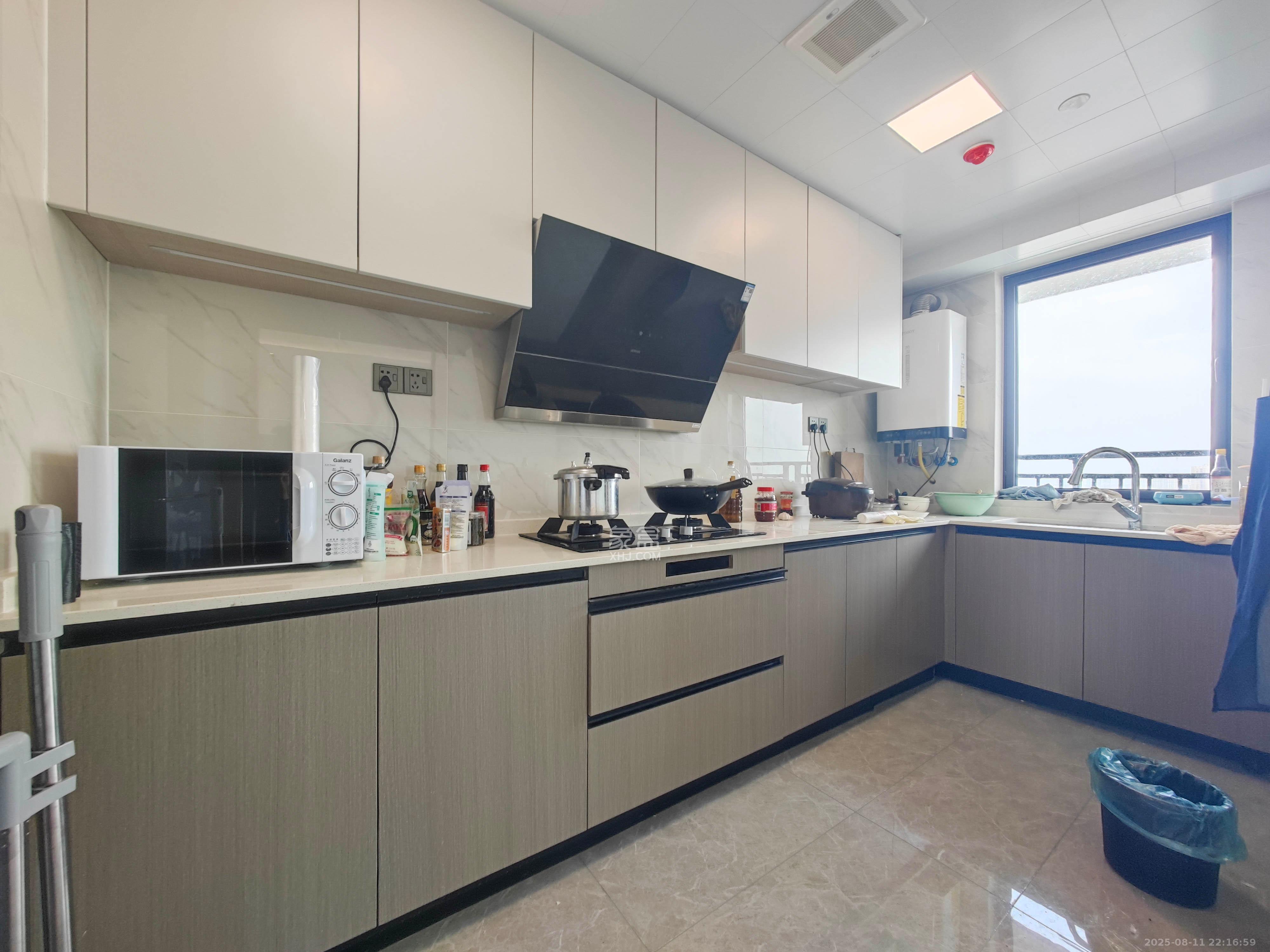 长房星城天地  4室2厅2卫    218.0万 长房星城天地  4室2厅2卫    218.0万其他