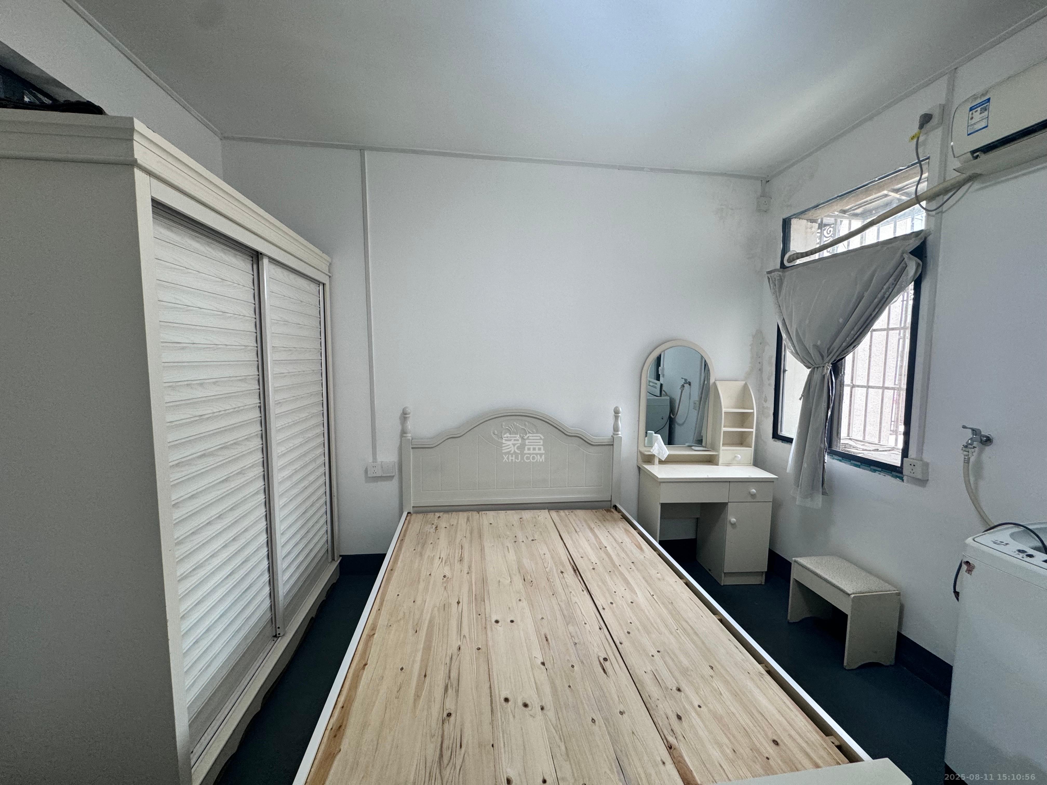 东茅街散盘 1室1厅1卫 1500.0元/月 东茅街散盘 1室1厅1卫 1500.0元/月室内图