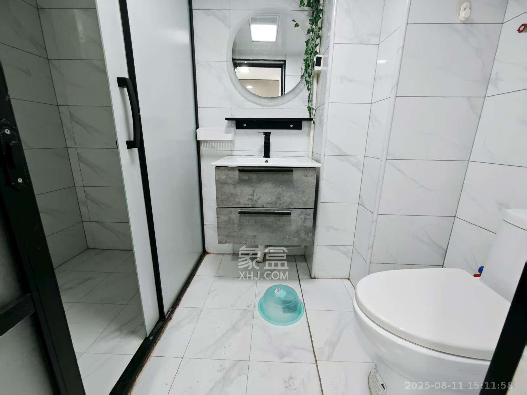 达美溪湖湾  1室1厅1卫   2600.00元/月室内图