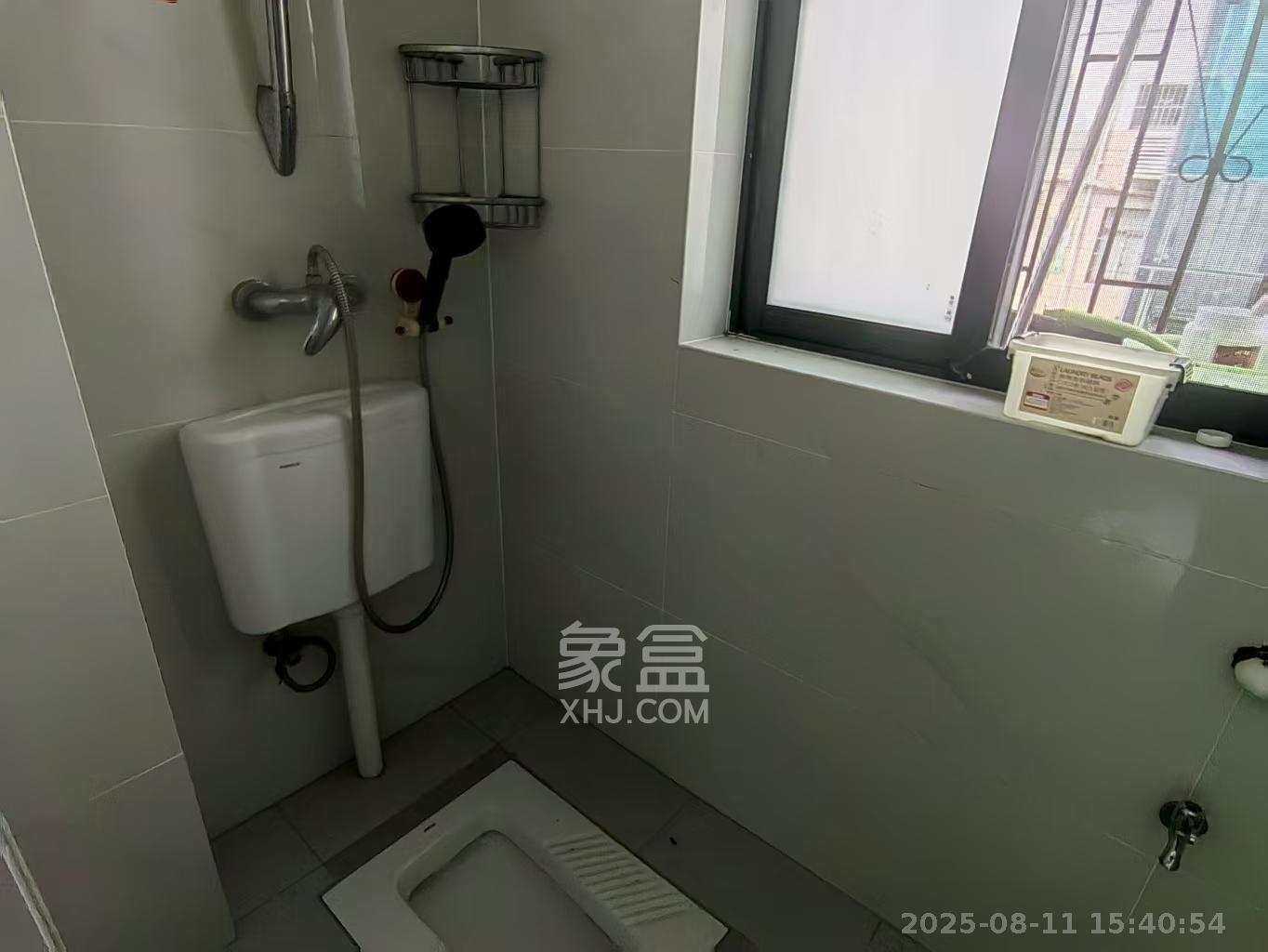 红旗区五片 3室1厅1卫 1980.0元/月 红旗区五片 3室1厅1卫 1980.0元/月室内图