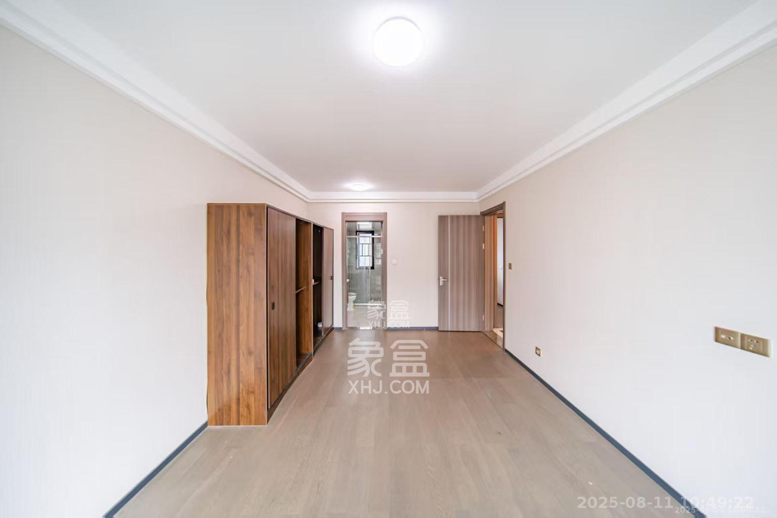 中海阅麓山一期  3室2厅2卫    3000.0元/月 中海阅麓山一期  3室2厅2卫    3000.0元/月室内图