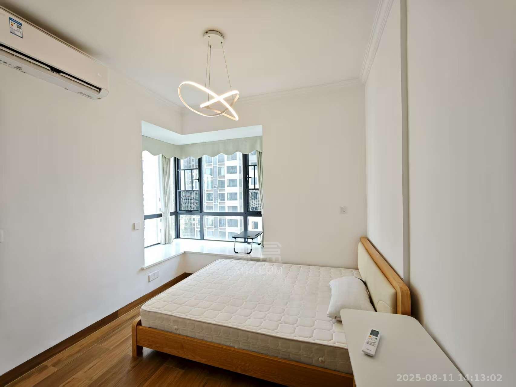 山水豪庭 2室2厅1卫 1800.0元/月 山水豪庭 2室2厅1卫 1800.0元/月室内图