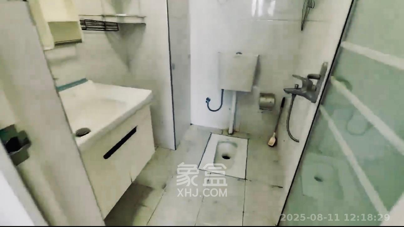 嘉顺苑  2室1厅1卫    900.0元/月室内图