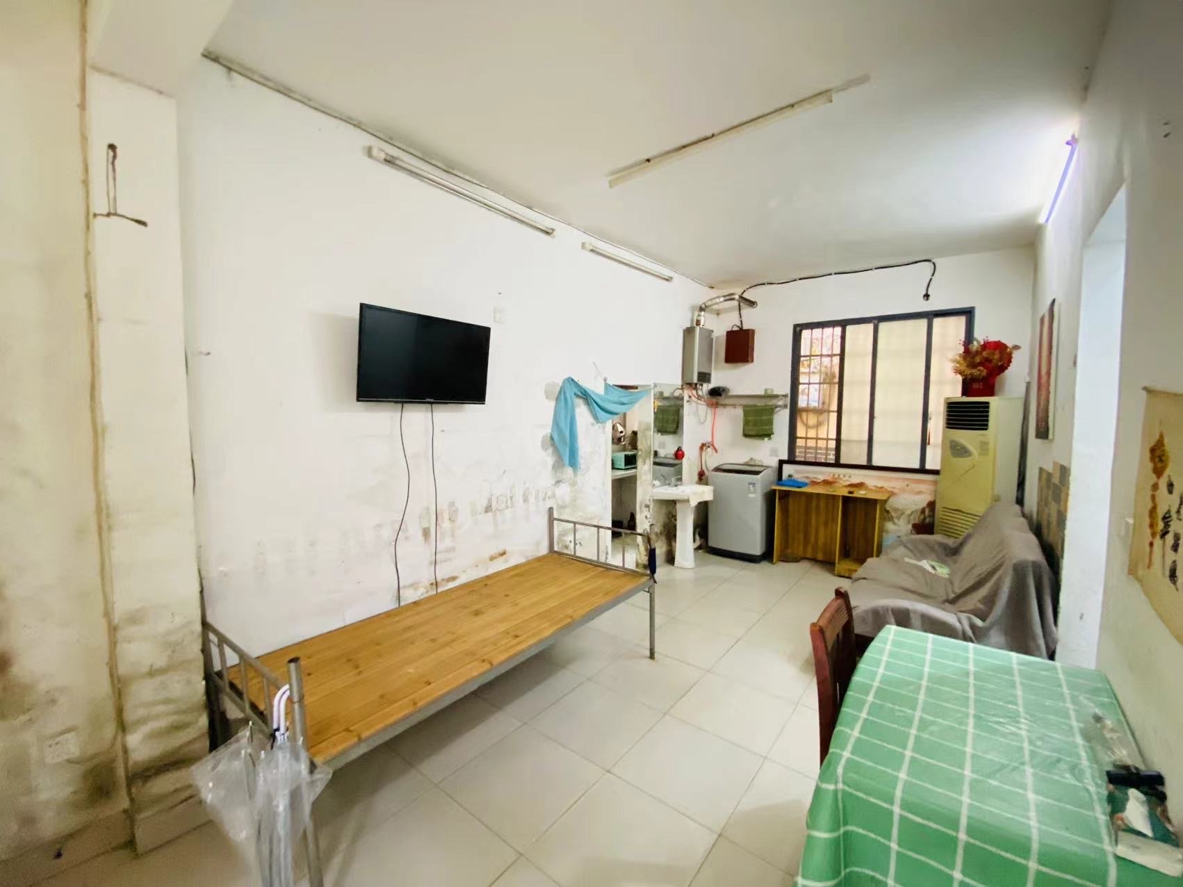 上碧湘街散盘 2室1厅1卫 1300.0元/月 上碧湘街散盘 2室1厅1卫 1300.0元/月户型图