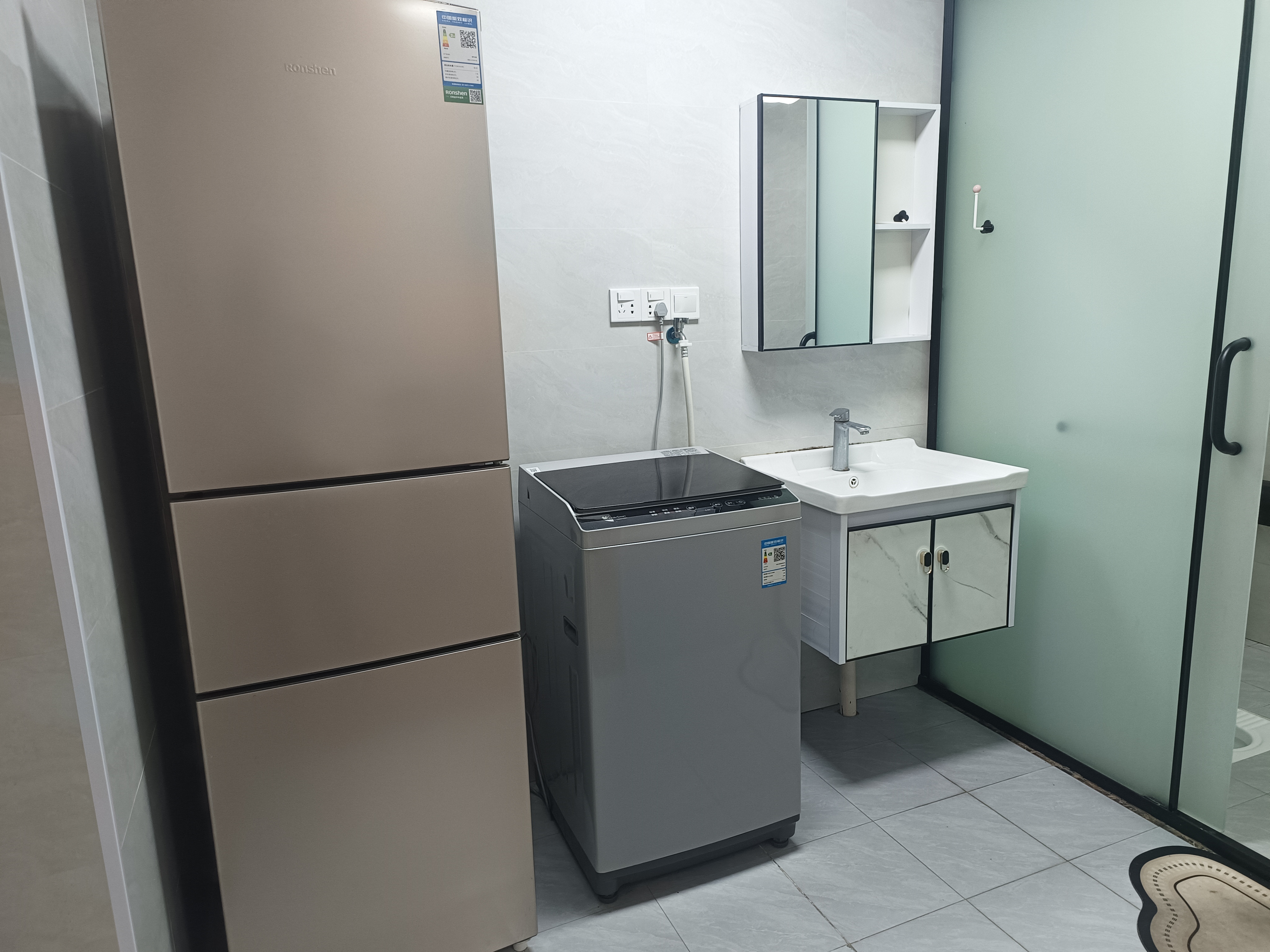 金广茗厦 1室1厅1卫 1200.0元/月 金广茗厦 1室1厅1卫 1200.0元/月室内图