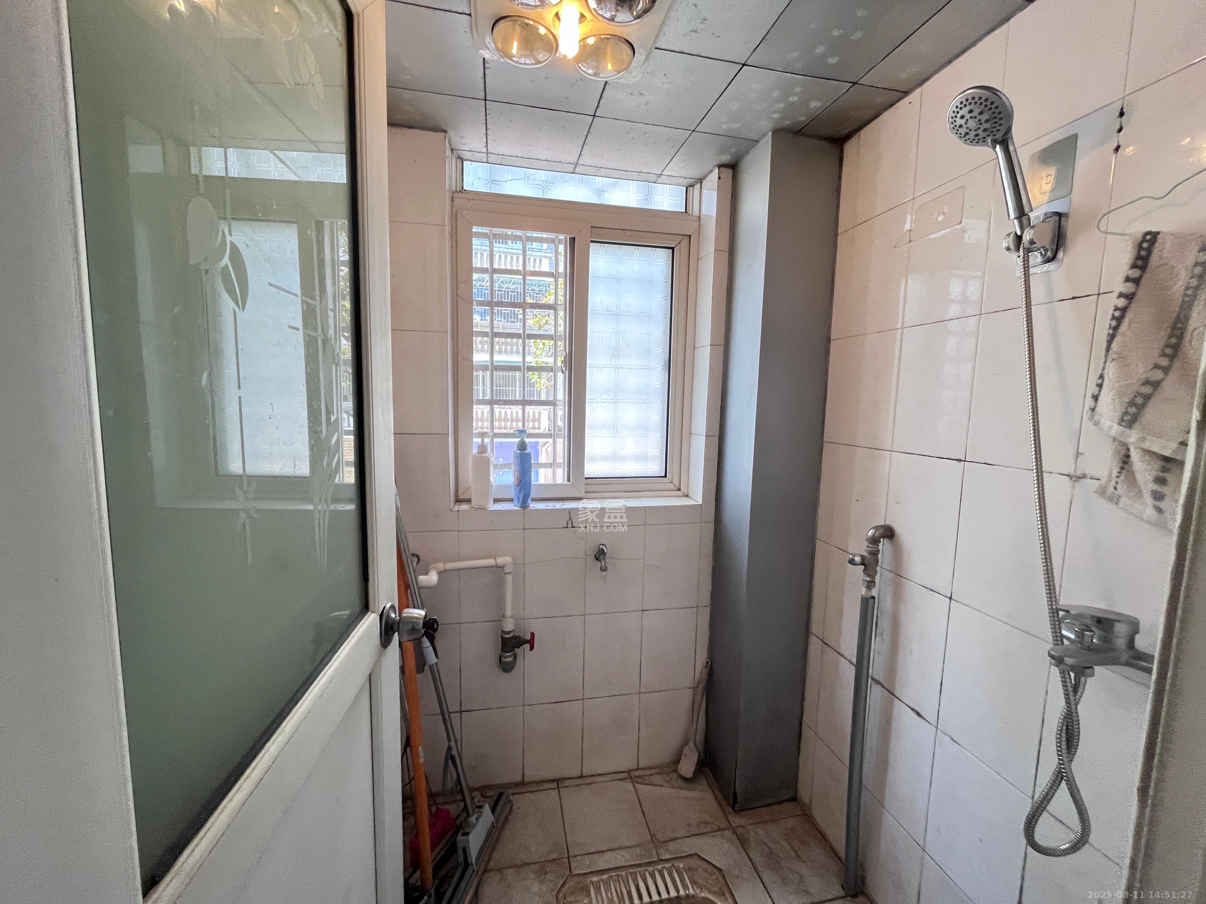 德政园 2室2厅2卫 2000.0元/月 德政园 2室2厅2卫 2000.0元/月室内图