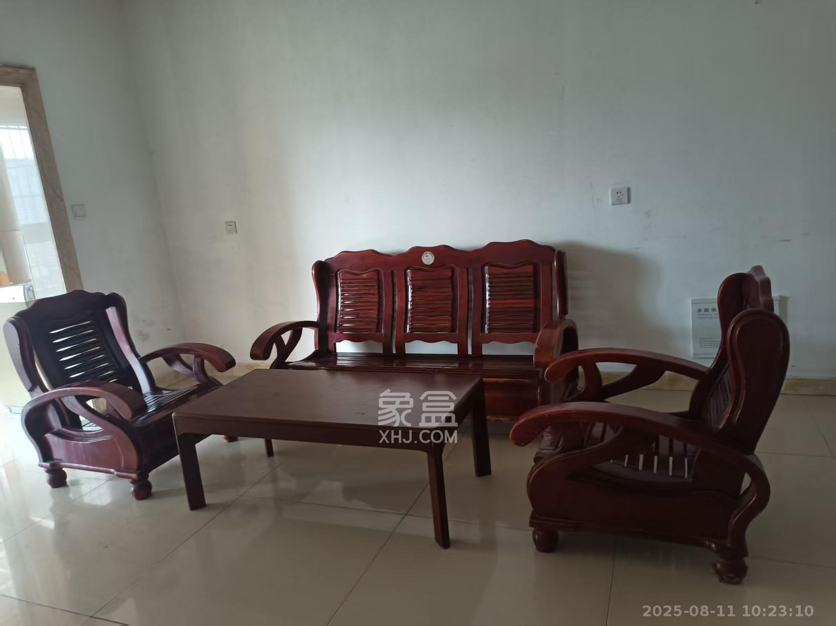 荷韵园  3室2厅2卫    2000.0元/月室内图