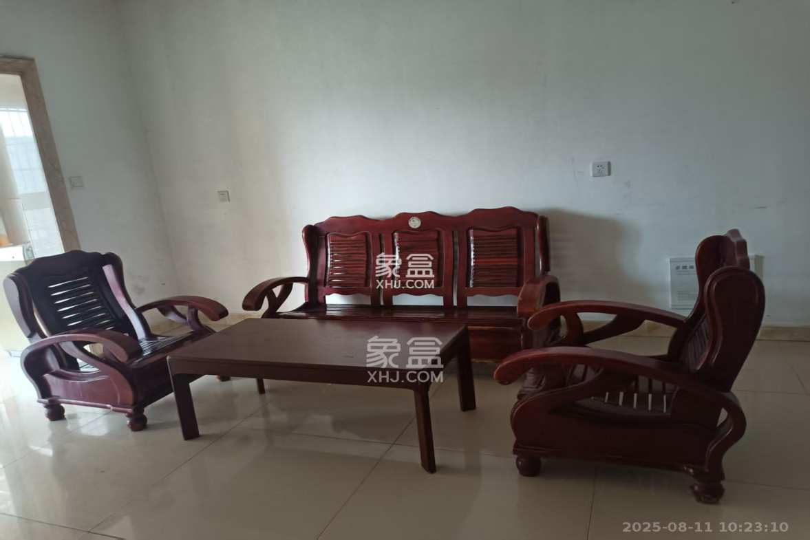 荷韵园  3室2厅2卫    2000.0元/月 荷韵园  3室2厅2卫    2000.0元/月室内图