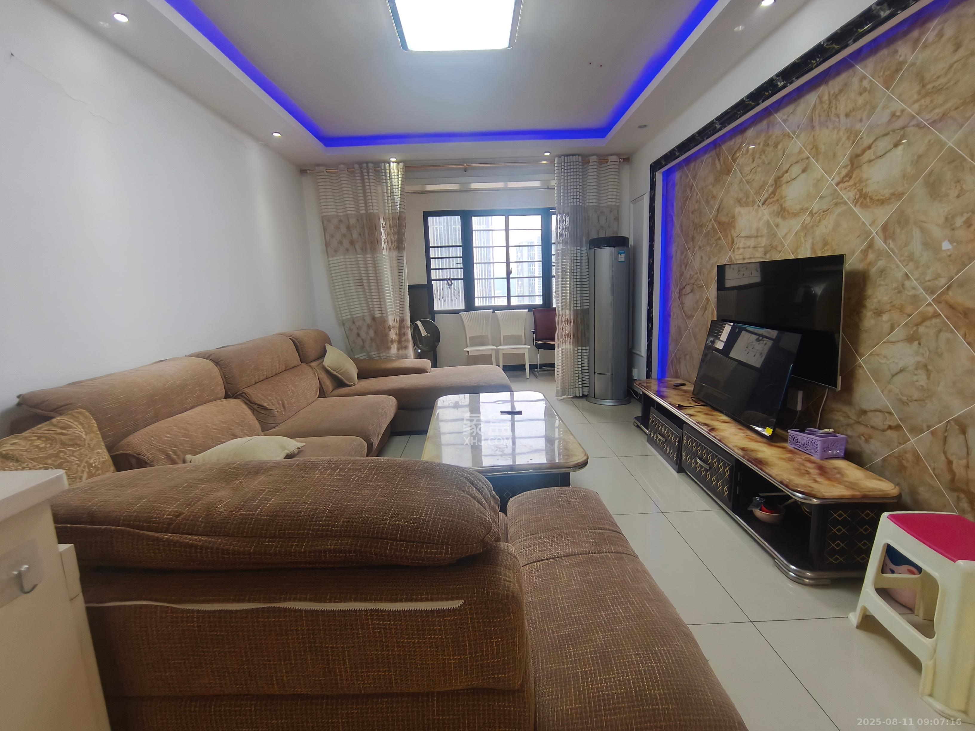 中国铁建梅溪青秀一期  3室2厅1卫    2400.0元/月 中国铁建梅溪青秀一期  3室2厅1卫    2400.0元/月室内图