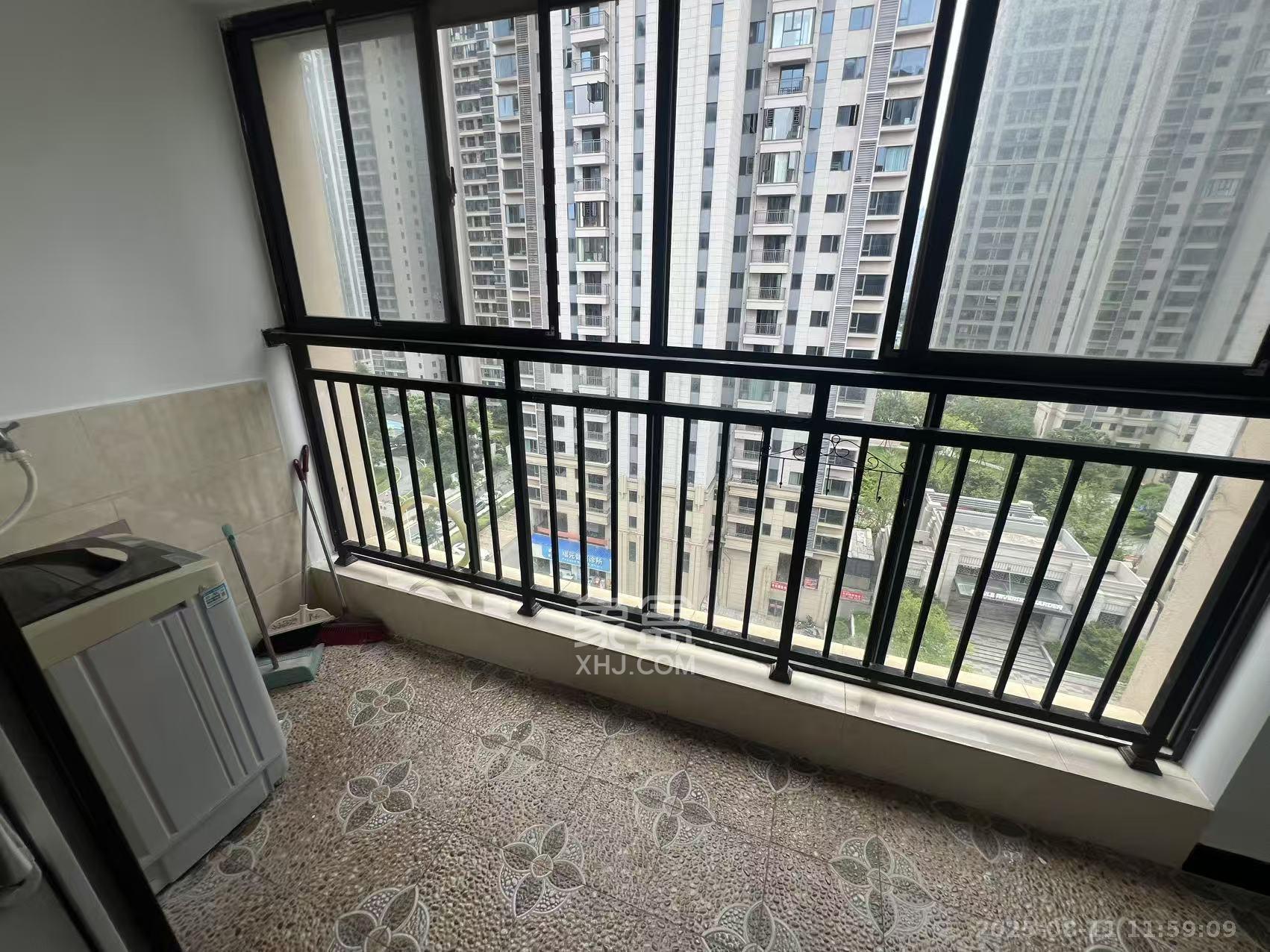 中铁西江悦一期  3室2厅1卫    2400.0元/月 中铁西江悦一期  3室2厅1卫    2400.0元/月室内图