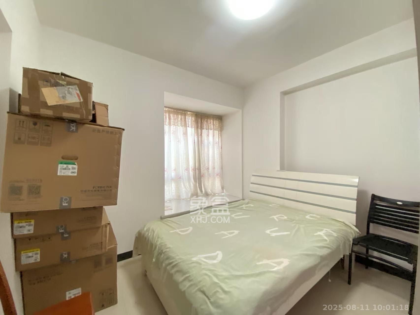 新城新世界一二三期  3室2厅2卫    2900.0元/月室内图