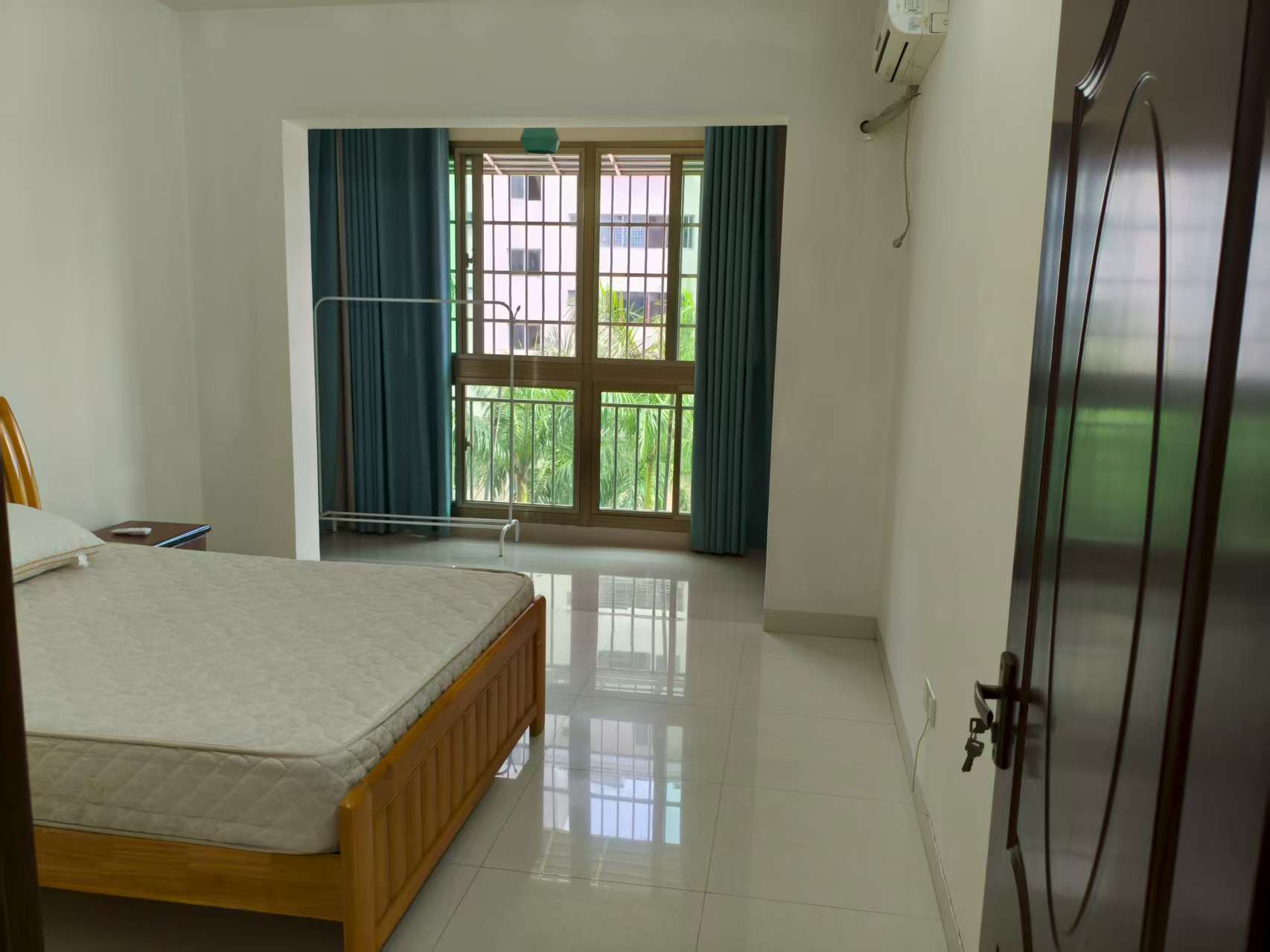 泽丰花园 2室2厅1卫 2300.0元/月 泽丰花园 2室2厅1卫 2300.0元/月室内图