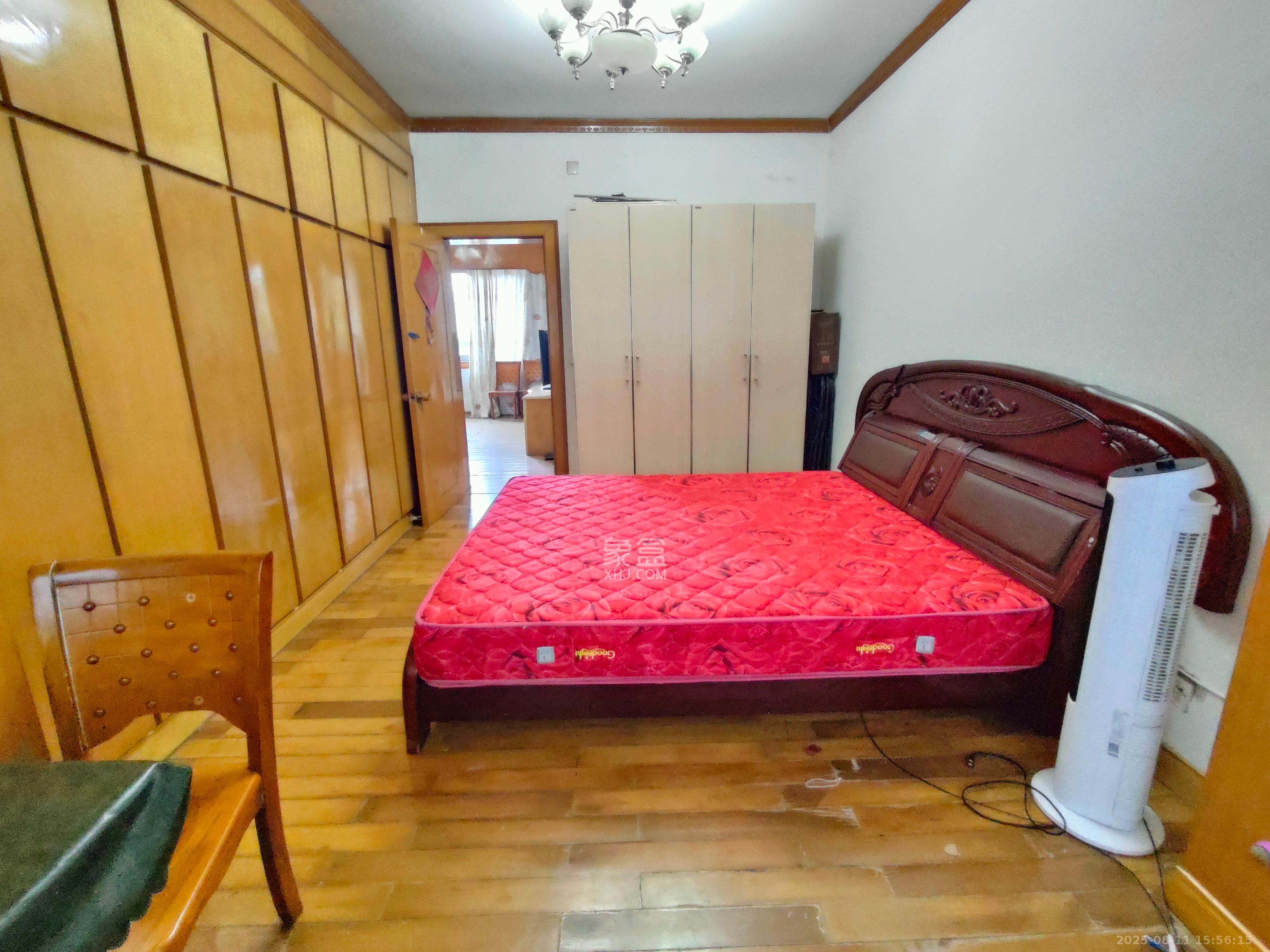 输变电局宿舍  2室1厅1卫    1350.0元/月室内图