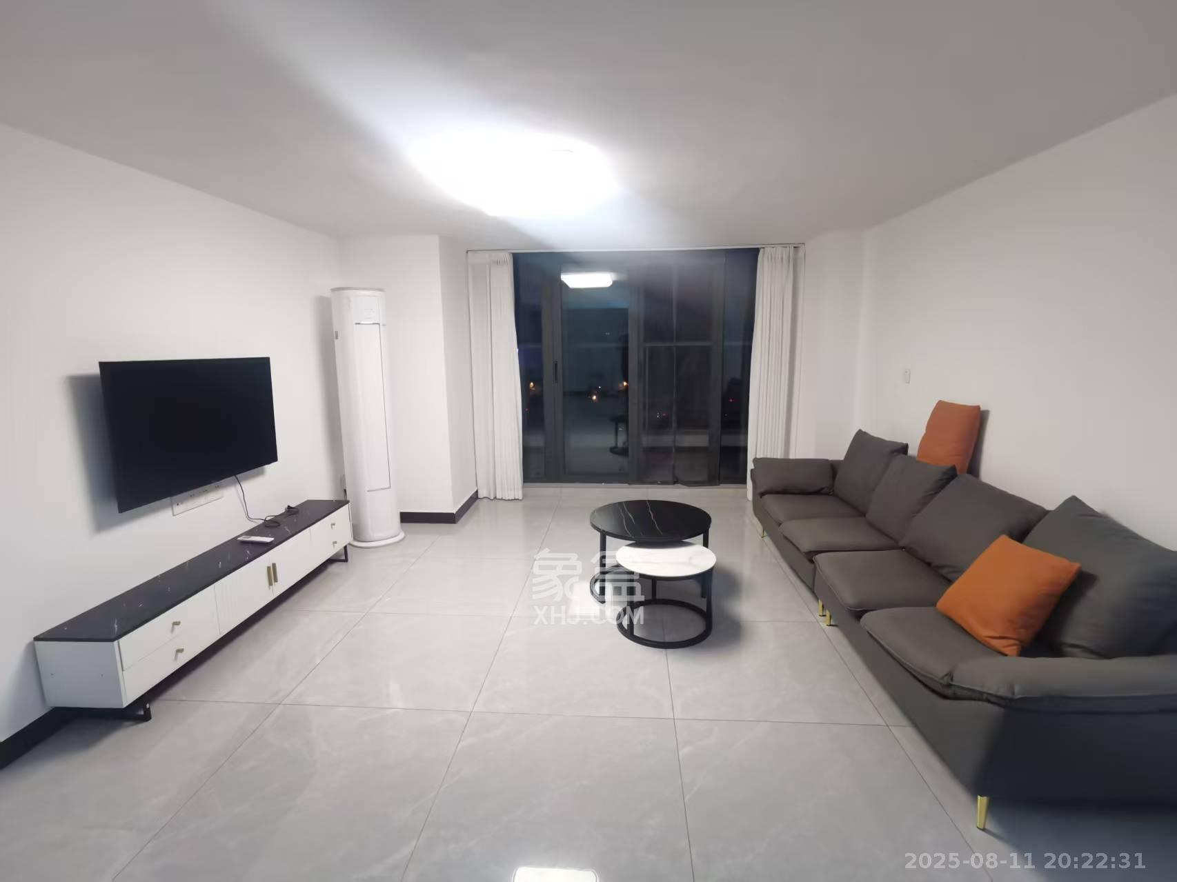 樾山公馆湖湘中心 2室2厅1卫 3700.0元/月 樾山公馆湖湘中心 2室2厅1卫 3700.0元/月室内图