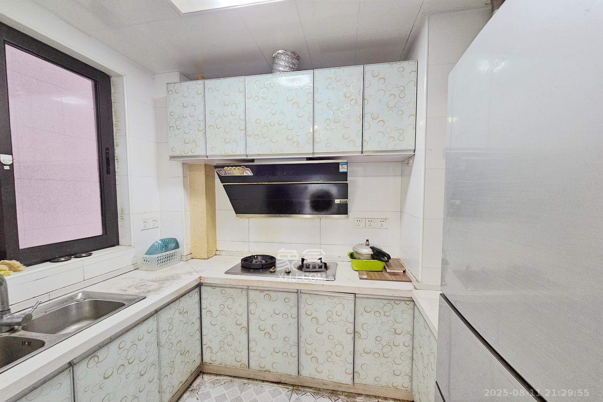 明昇壹城(明昇时代广场)一期 3室2厅1卫 130.0万 明昇壹城(明昇时代广场)一期 3室2厅1卫 130.0万其他