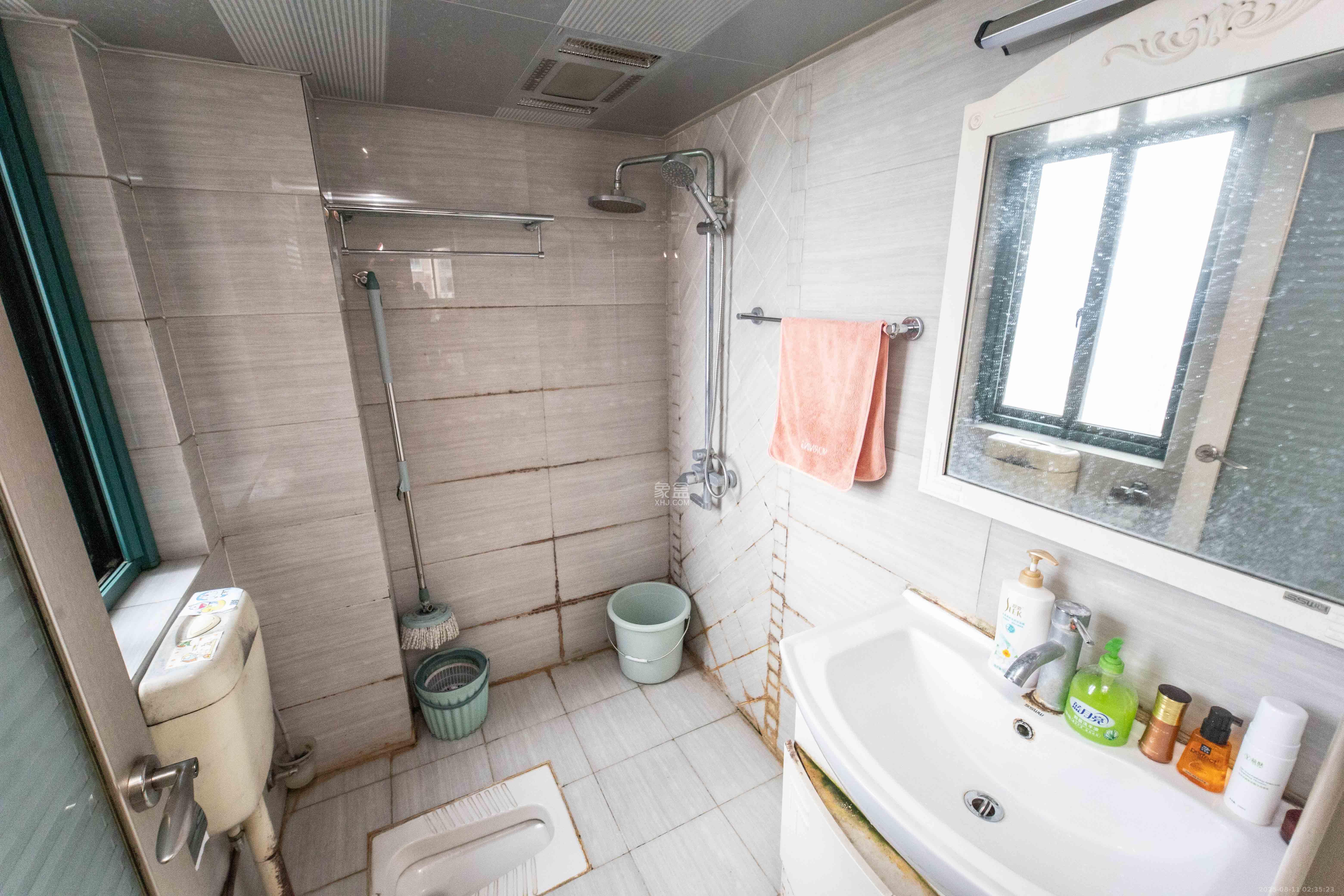 东玺门  3室2厅2卫    118.0万 东玺门  3室2厅2卫    118.0万卫生间