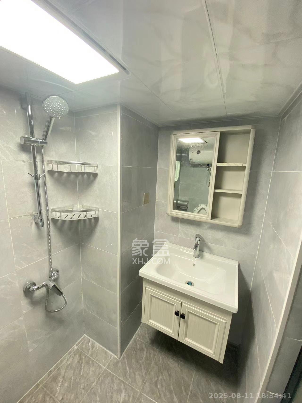 爱家当代境 2室1厅1卫 1600.0元/月 爱家当代境 2室1厅1卫 1600.0元/月室内图