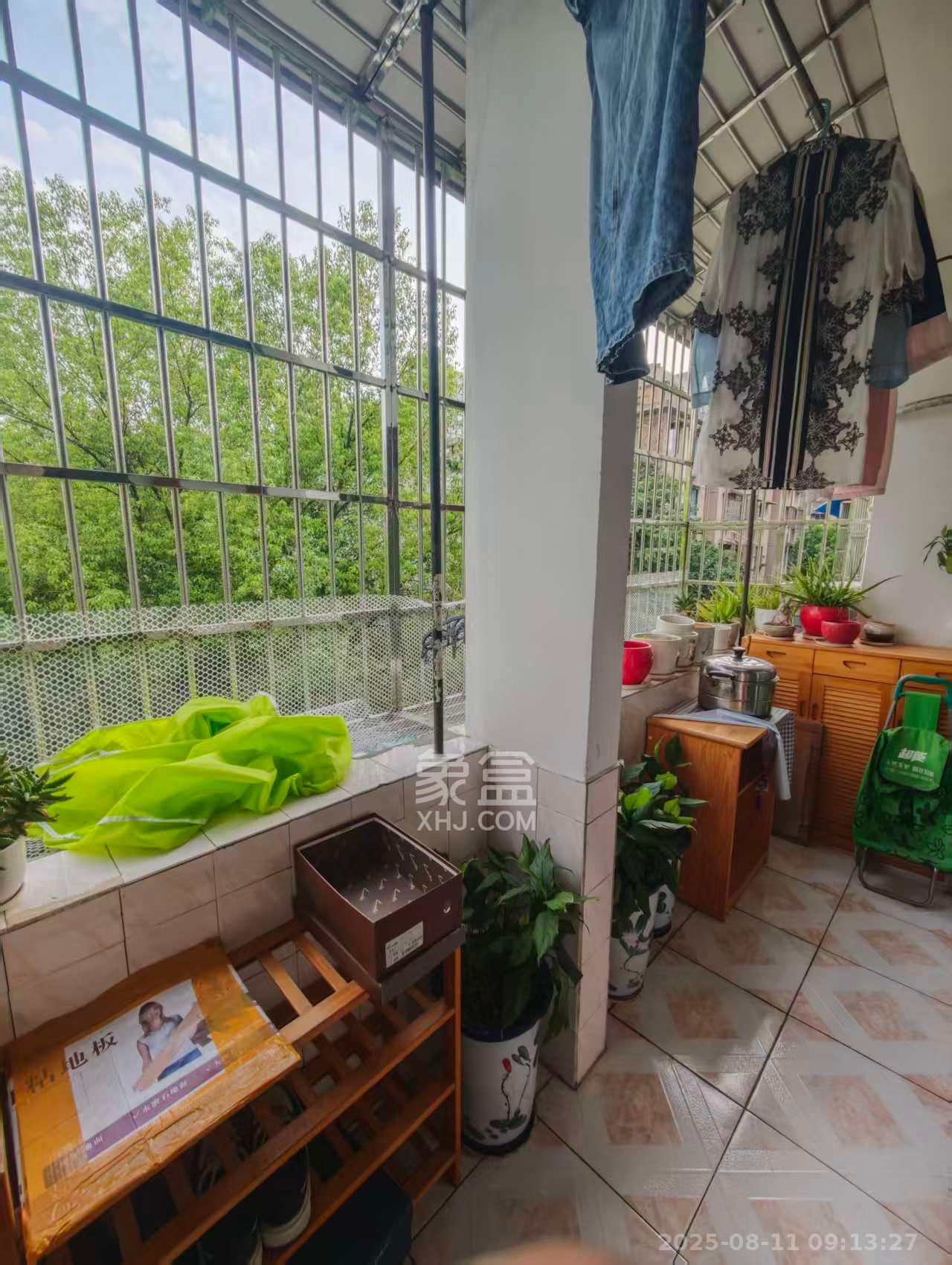 省文化厅宿舍(文物局)/湖南省书法院 3室2厅1卫 2600.0元/月 省文化厅宿舍(文物局)/湖南省书法院 3室2厅1卫 2600.0元/月室内图