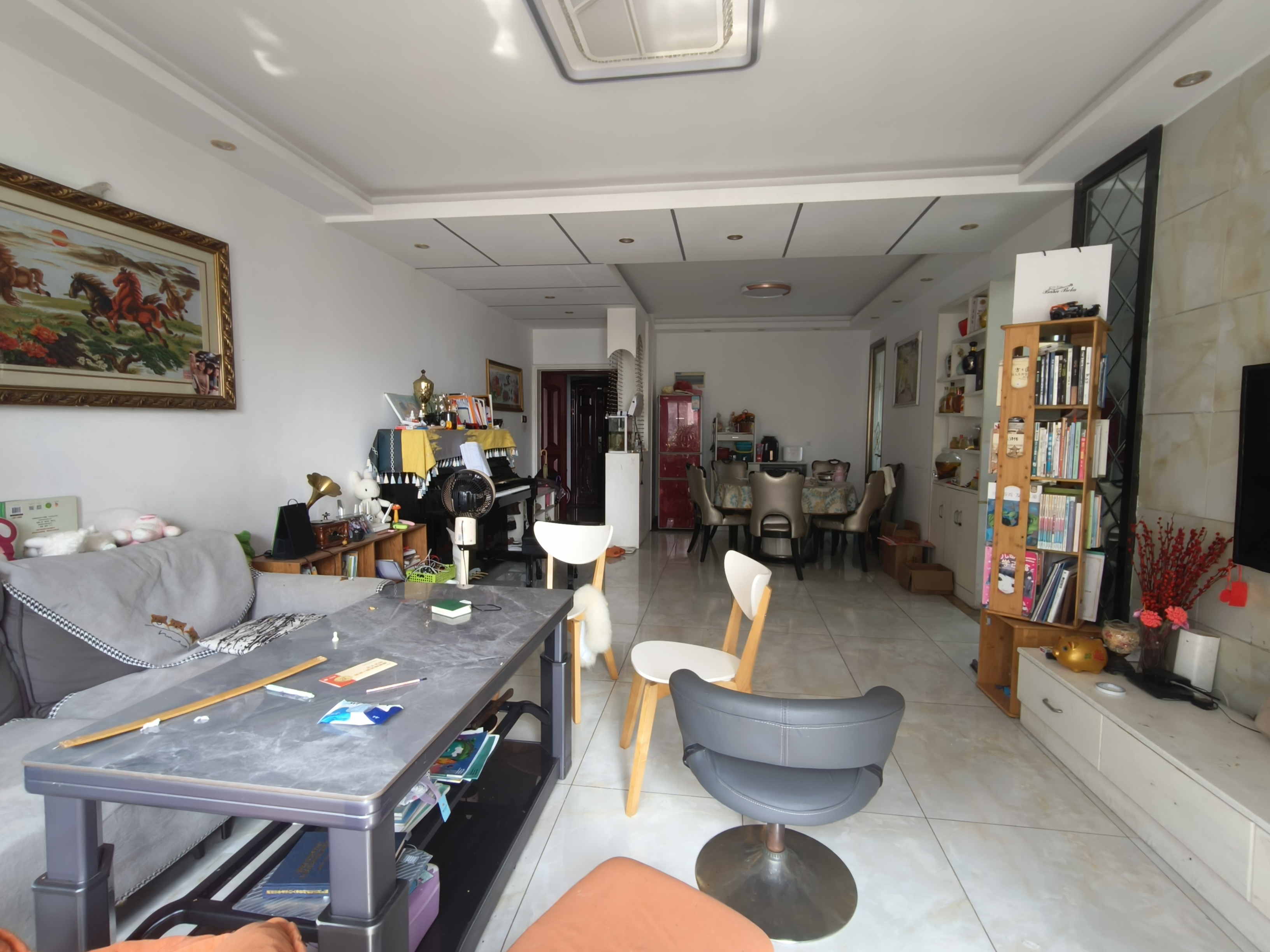 一品恒城 3室2厅2卫 70.8万 一品恒城 3室2厅2卫 70.8万客厅