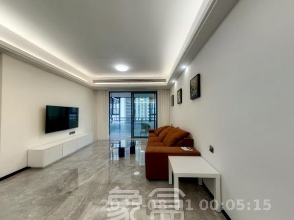 欣利梅溪左岸  3室2厅2卫   3500.00元/月室内图