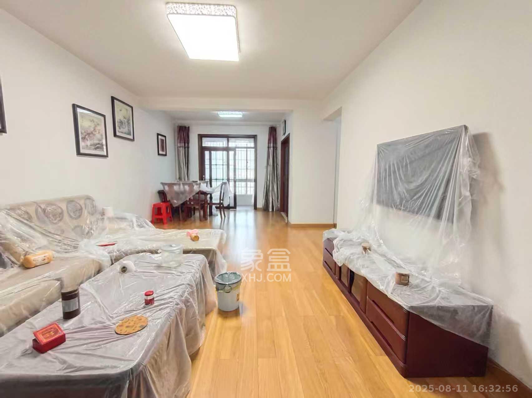 东门壹号家园  4室2厅2卫    3200.0元/月 东门壹号家园  4室2厅2卫    3200.0元/月