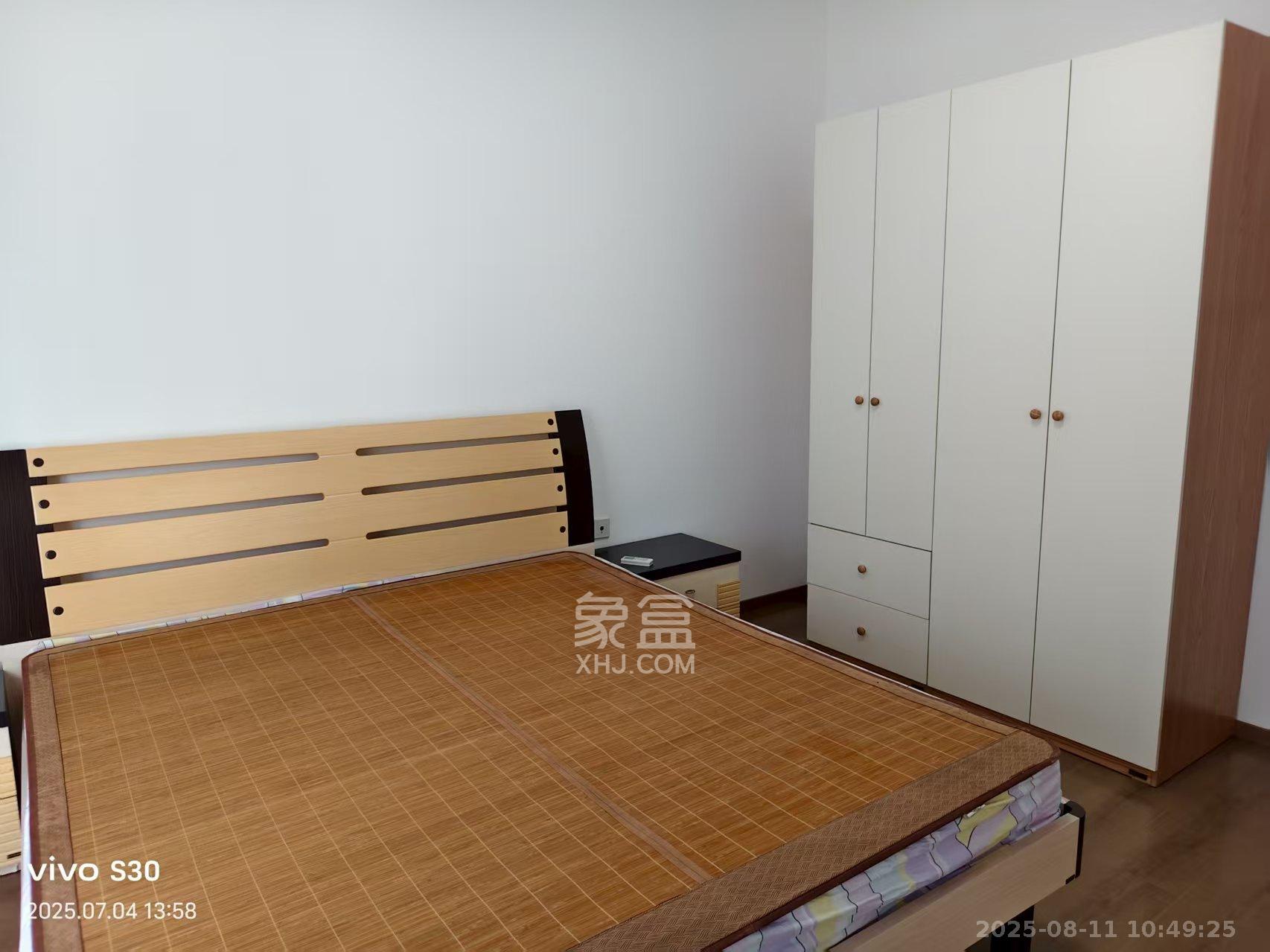 岳麓现代城  2室2厅1卫   3500.00元/月室内图