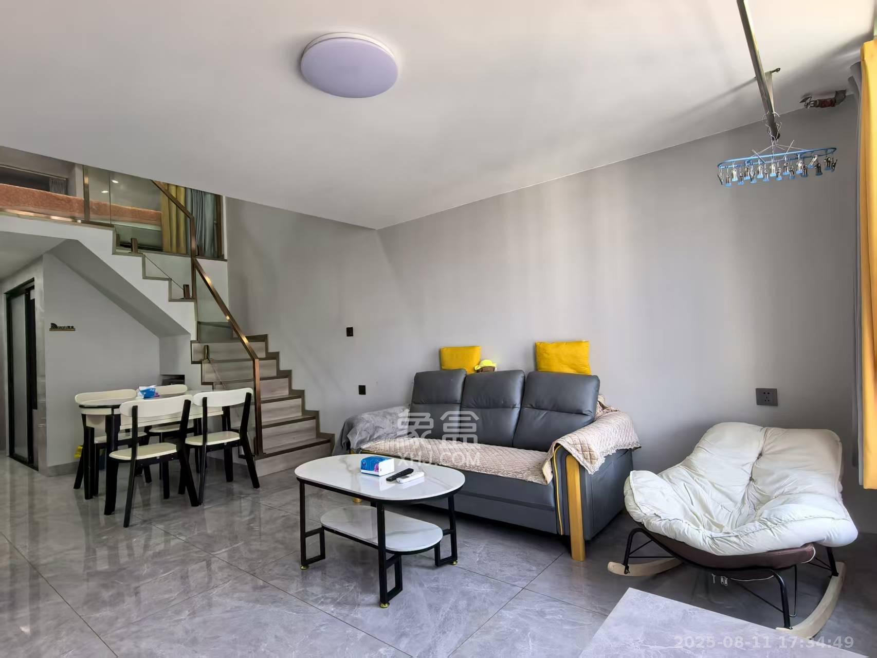 润和国际广场  1室1厅1卫    2500.0元/月室内图