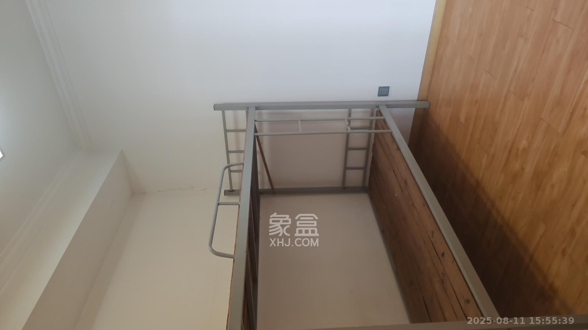 星邮公寓 6室2厅4卫 3800.0元/月 星邮公寓 6室2厅4卫 3800.0元/月室内图