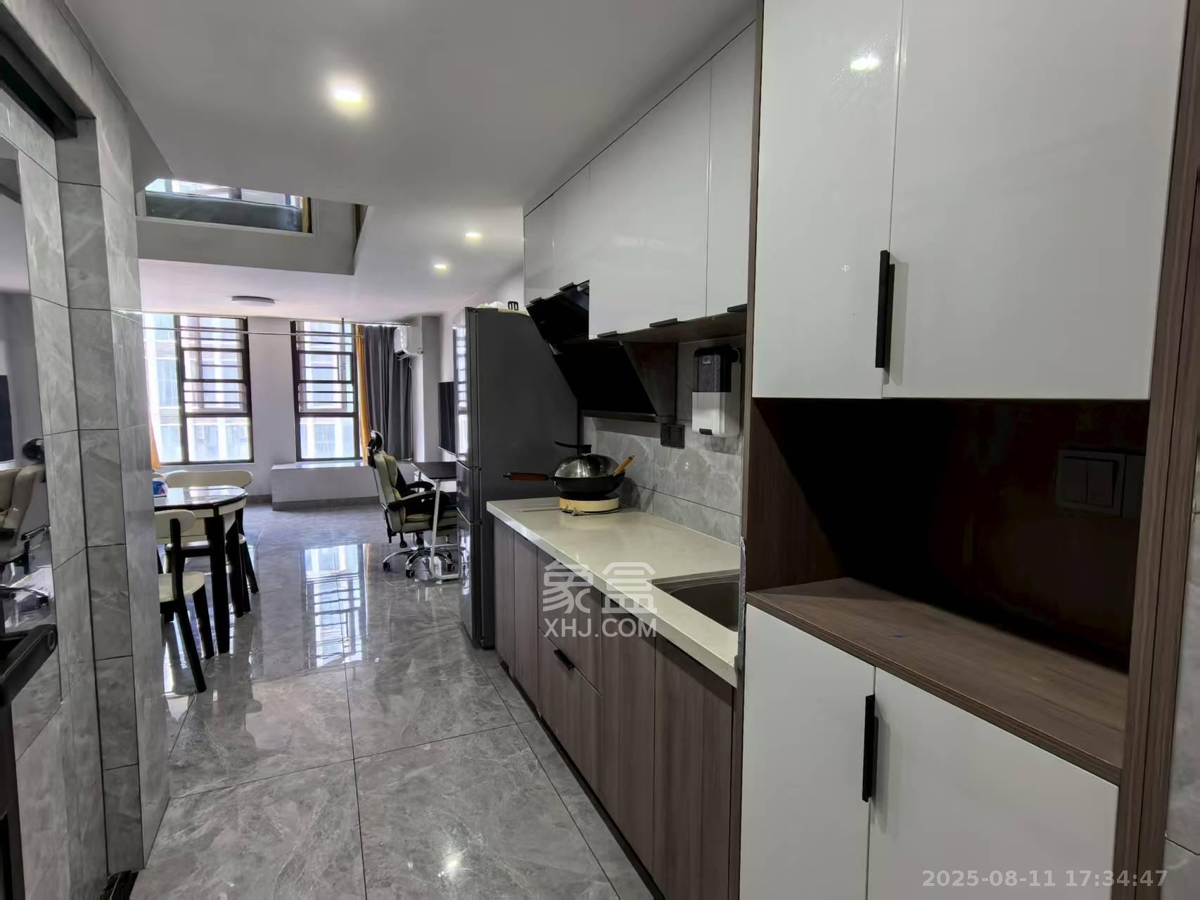 润和国际广场 1室1厅1卫 2500.0元/月 润和国际广场 1室1厅1卫 2500.0元/月室内图