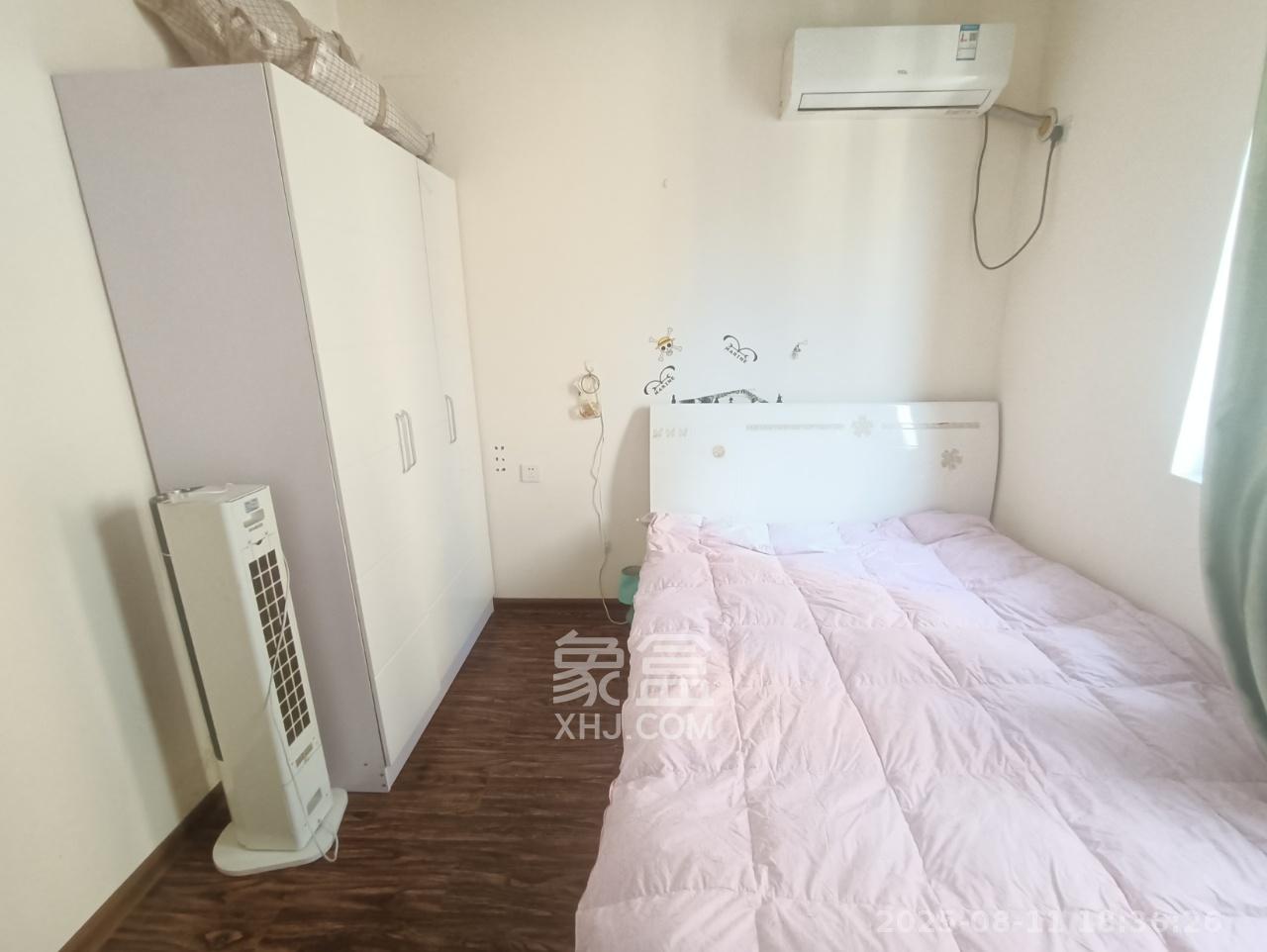 荣盛花语书苑 3室2厅1卫 2400.0元/月 荣盛花语书苑 3室2厅1卫 2400.0元/月室内图