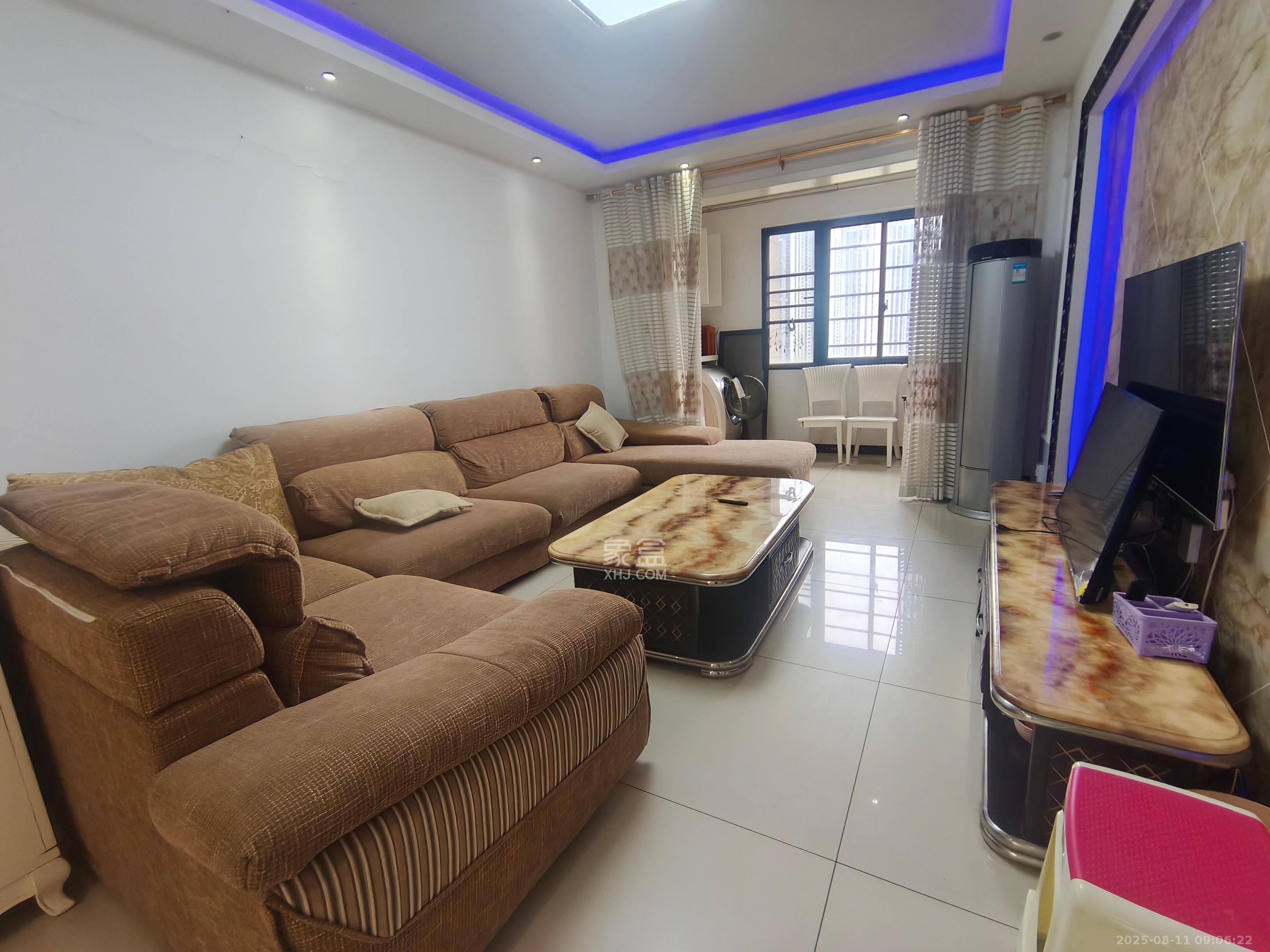 中国铁建梅溪青秀一期  3室2厅1卫    2400.0元/月 中国铁建梅溪青秀一期  3室2厅1卫    2400.0元/月室内图