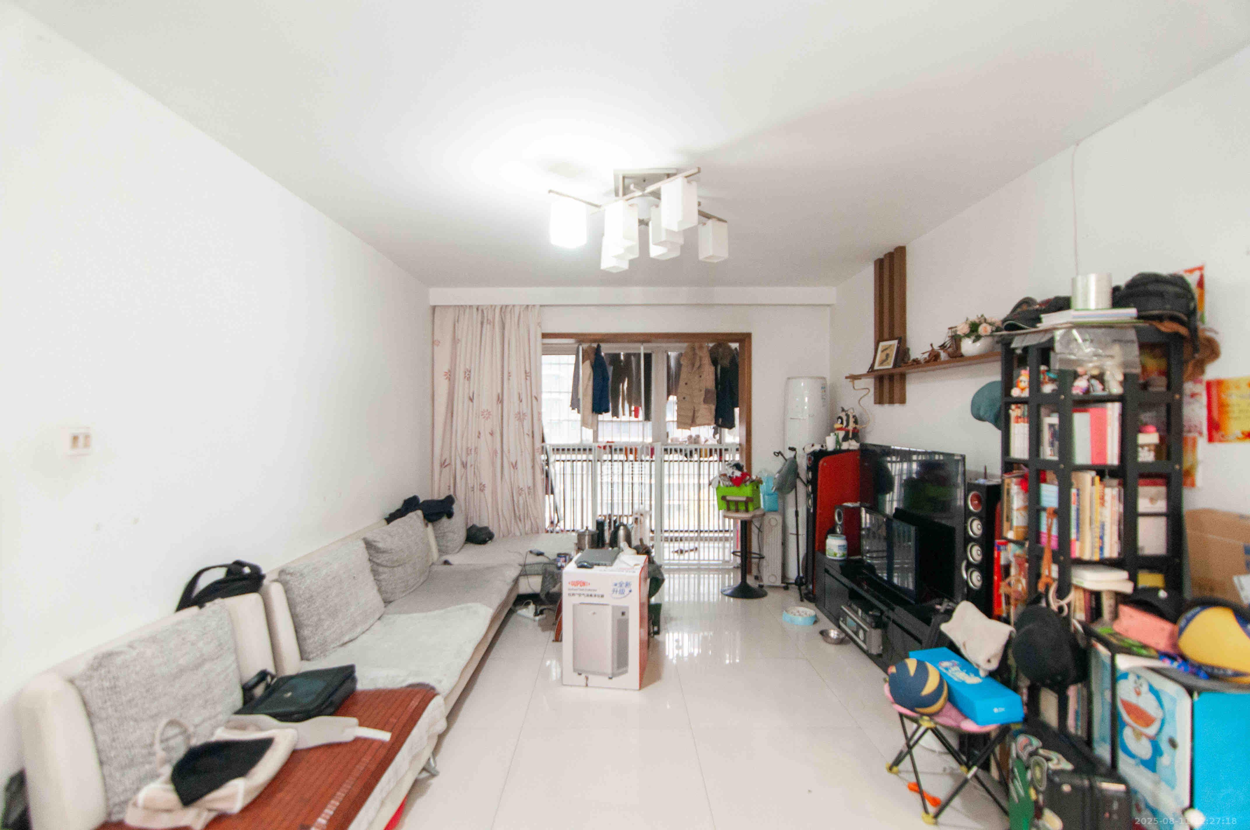 龙王港社区 2室2厅1卫 2300.0元/月 龙王港社区 2室2厅1卫 2300.0元/月室内图