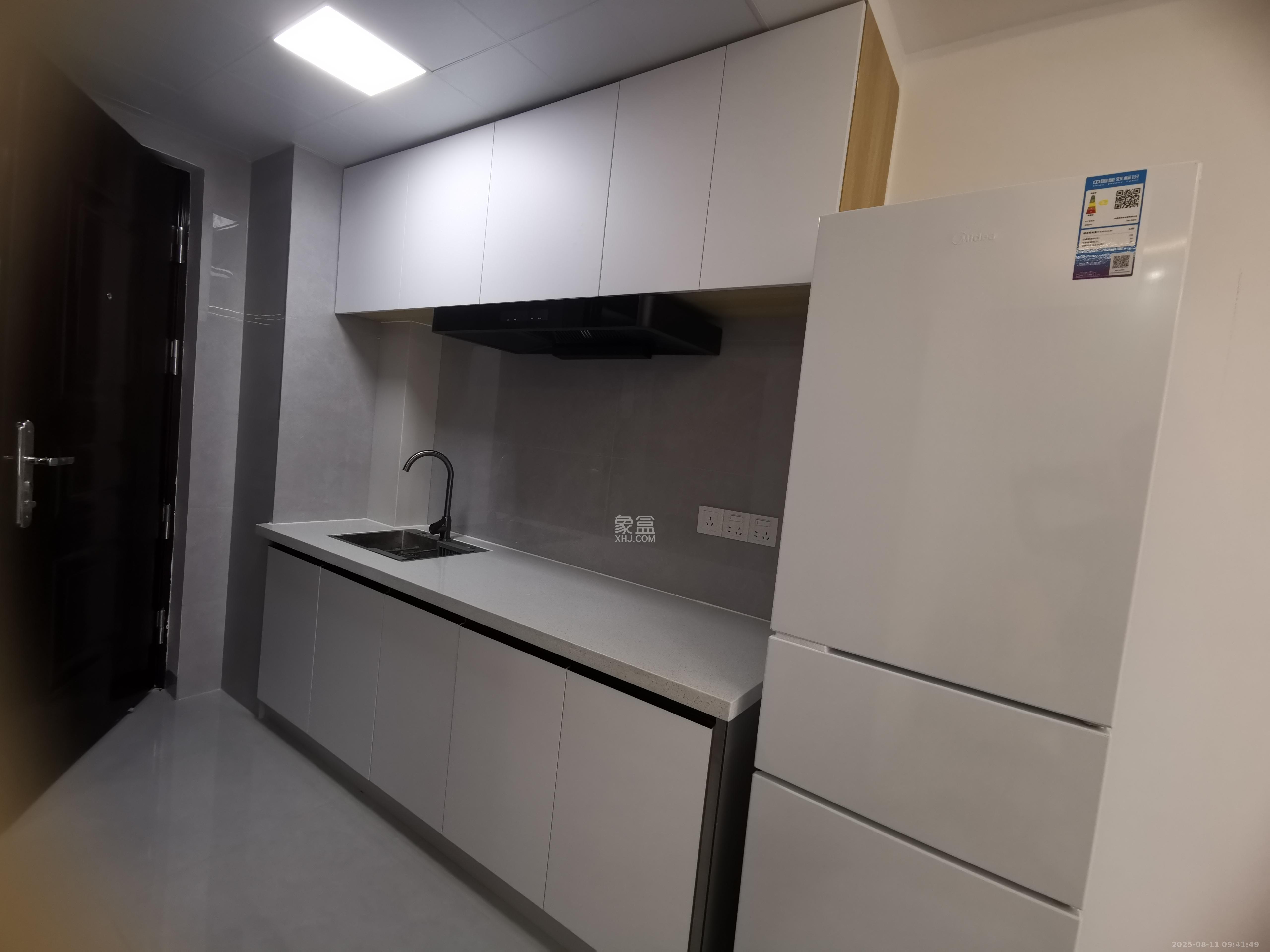 中海珑悦府  1室0厅0卫    1400.0元/月室内图