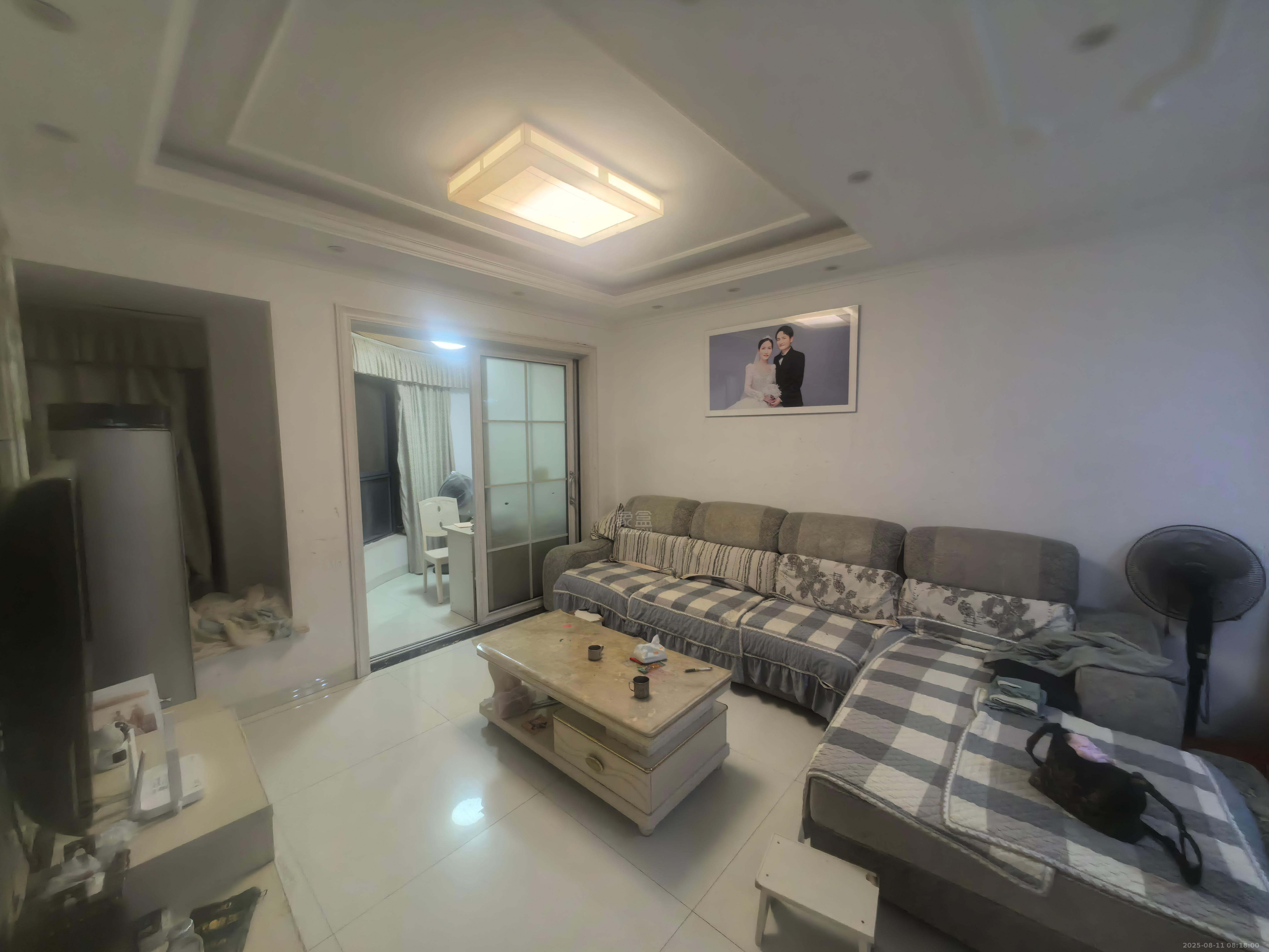 东鼎紫园  2室2厅1卫    2000.0元/月室内图