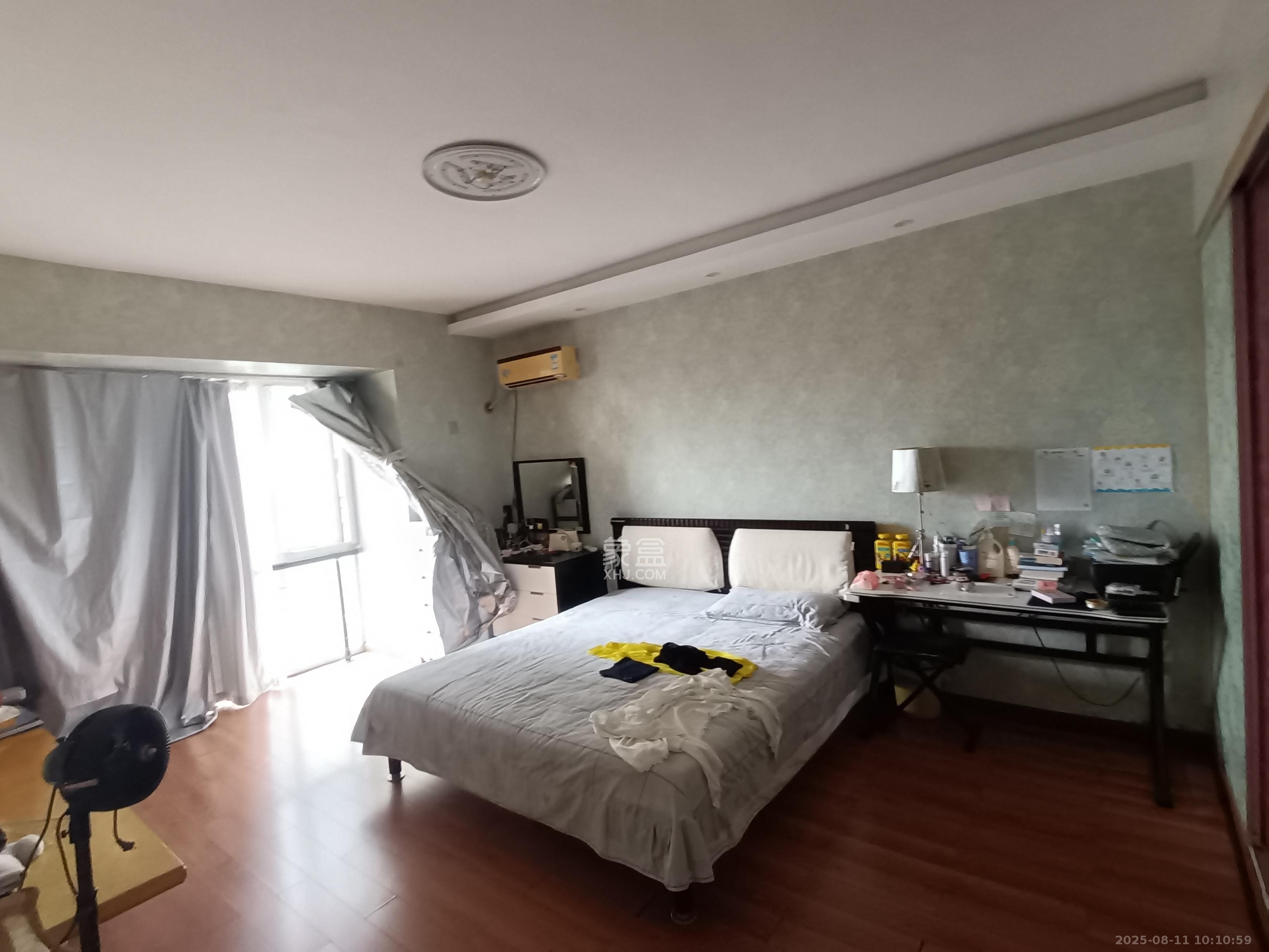 格蓝康都  3室2厅2卫   3300.00元/月室内图